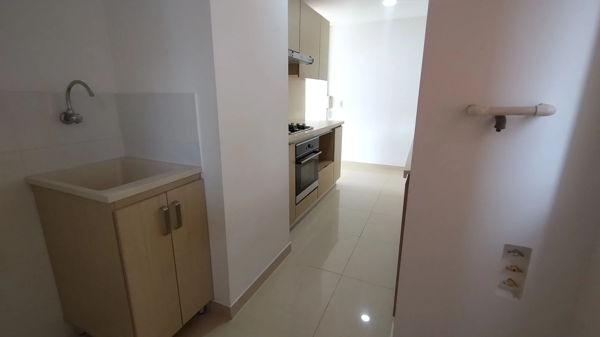 APARTAMENTO EN ARRIENDO CERCA DE BUENAVISTA