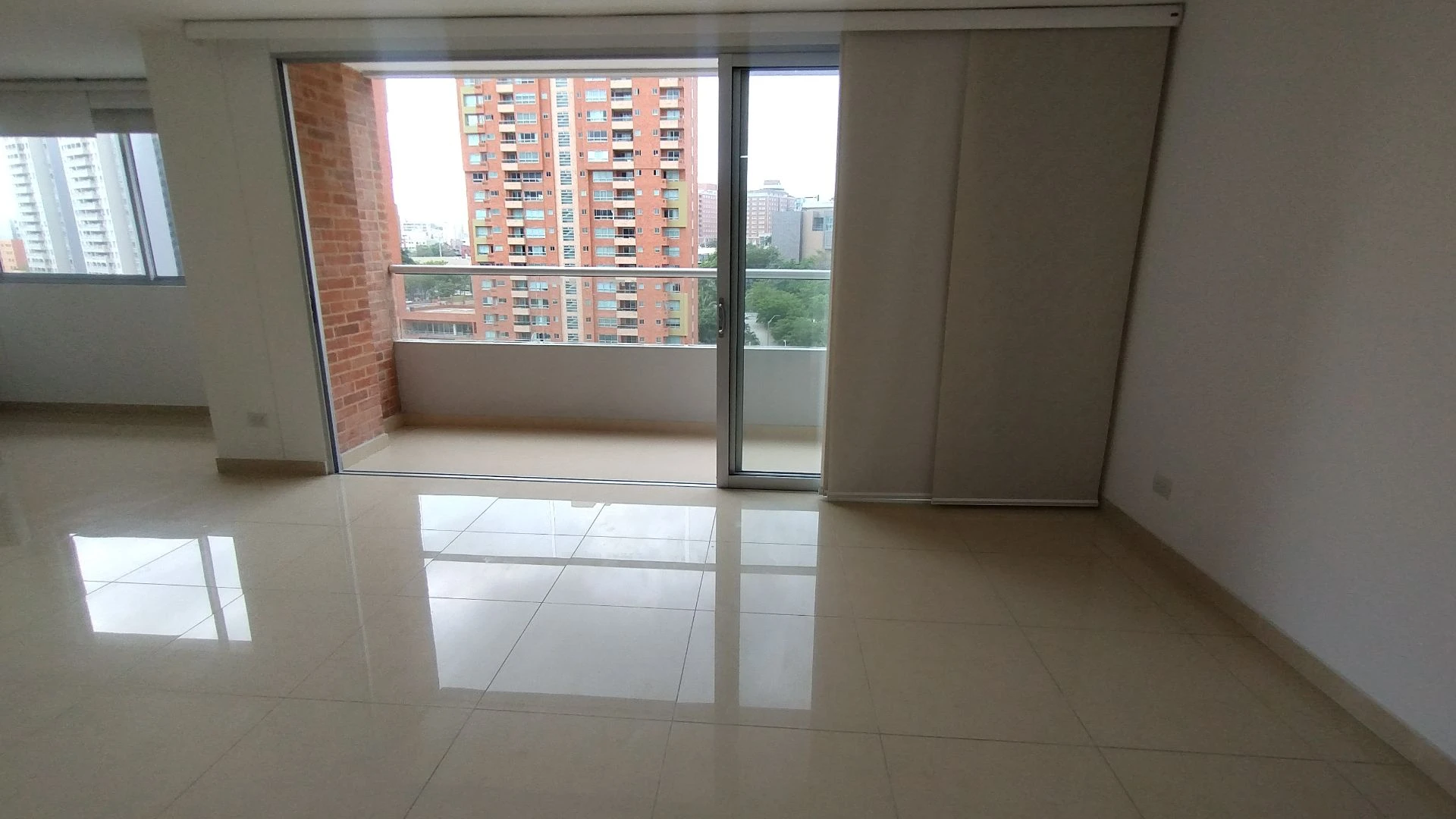 APARTAMENTO EN ARRIENDO CERCA DE BUENAVISTA