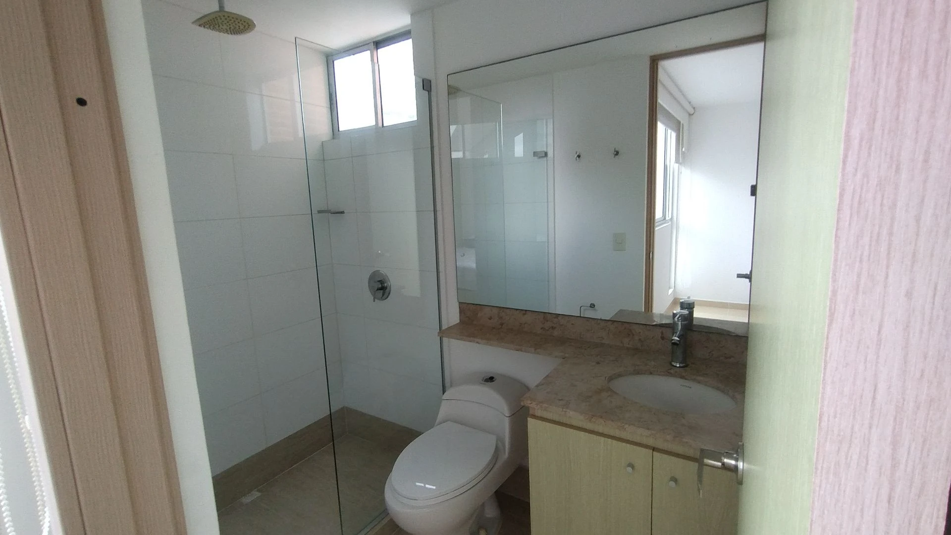 APARTAMENTO EN ARRIENDO CERCA DE BUENAVISTA