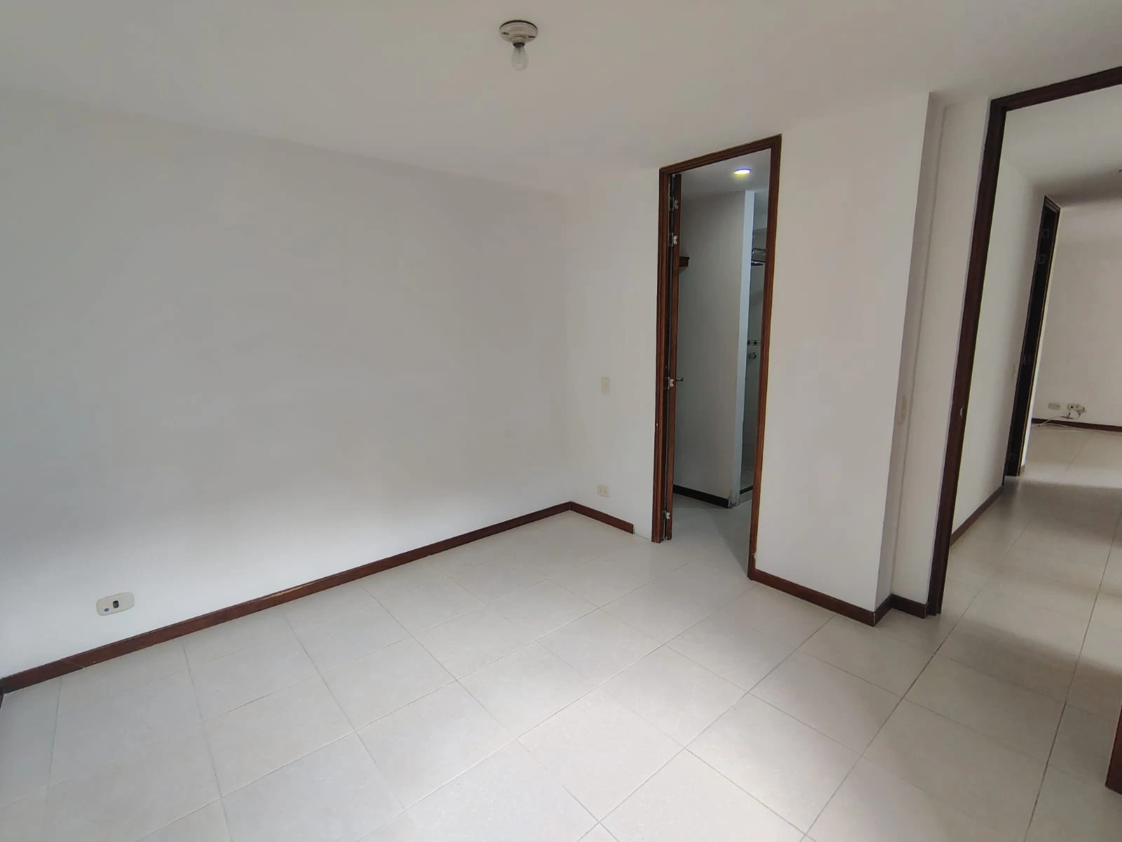 Apartamento en arriendo sector Los Mangos