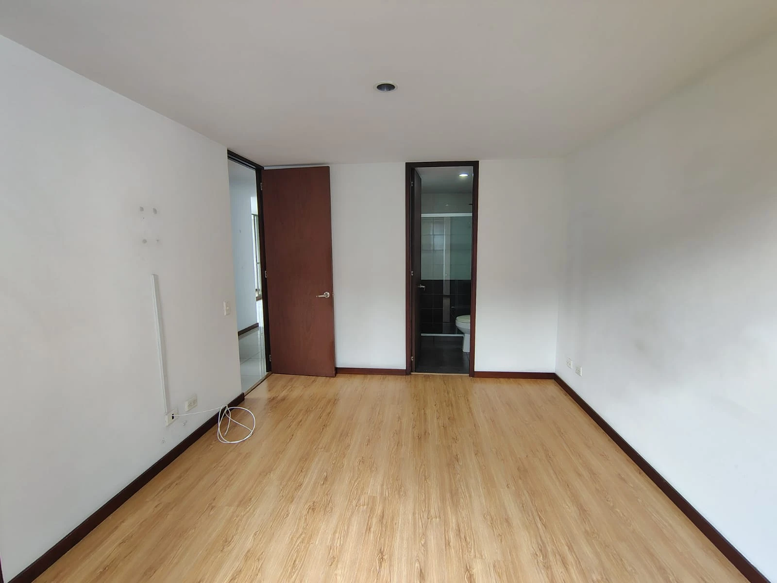 Apartamento en arriendo sector Loma del Encierro 