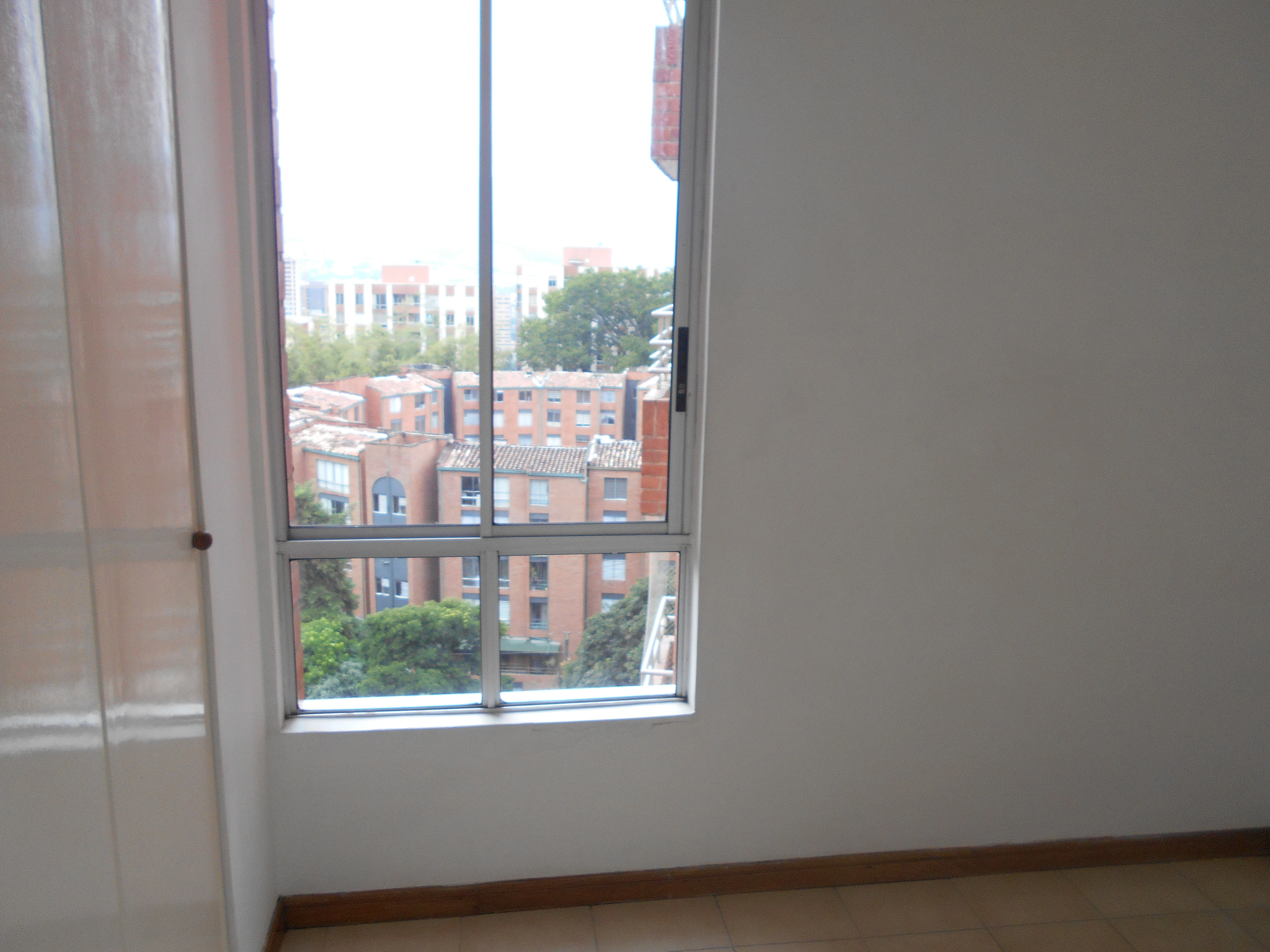 Apartamento en arriendo Sector loma de San Julian 