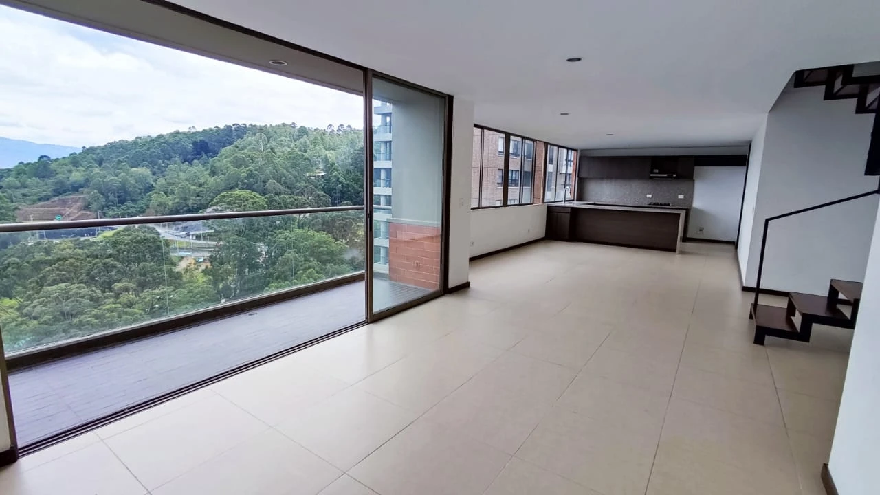 Apartamento Duplex en Arriendo sector Padre Marianito