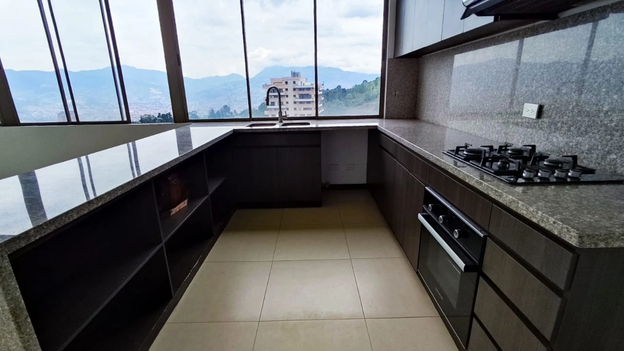 Apartamento Duplex en Arriendo sector Padre Marianito