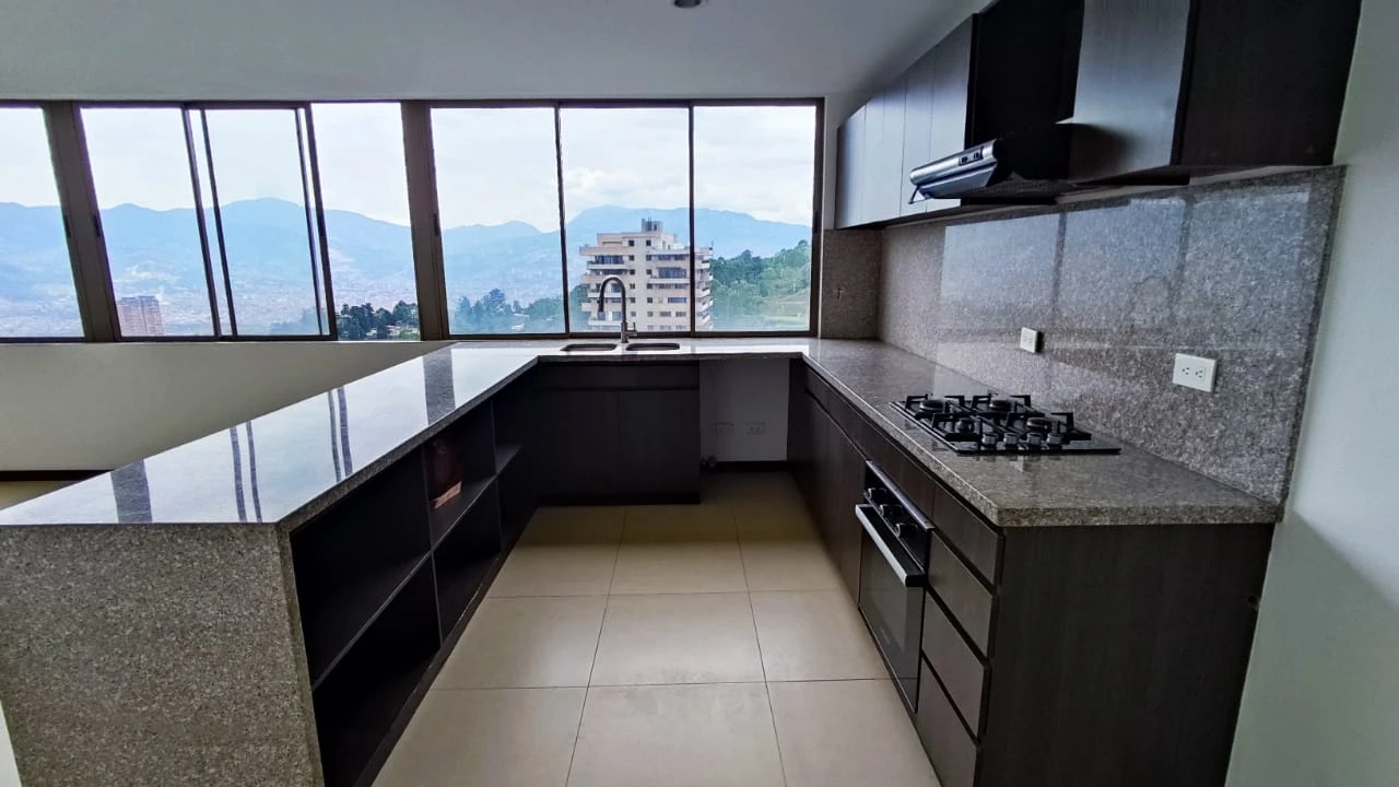 Apartamento Duplex en Arriendo sector Padre Marianito