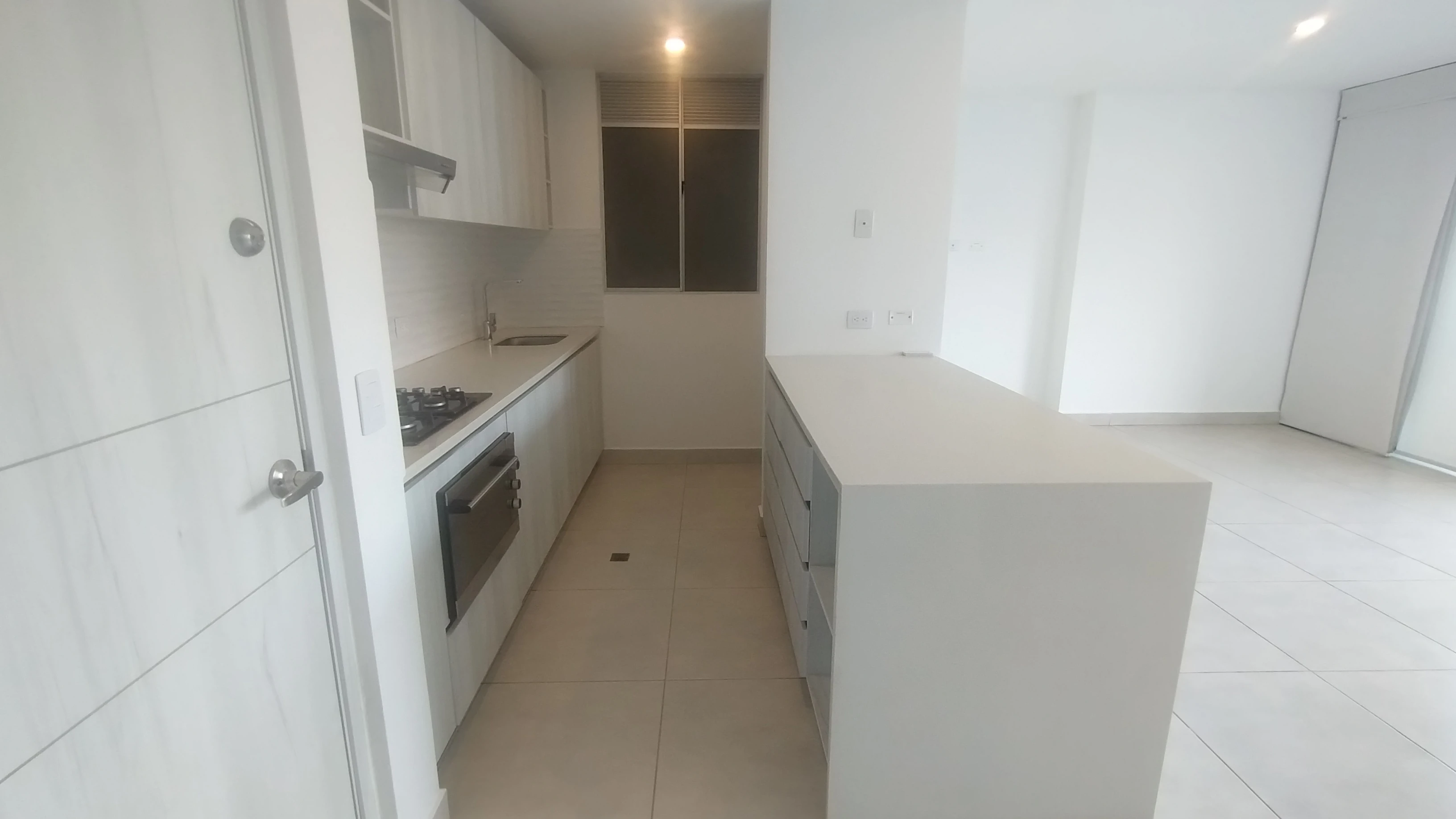 APARTAMENTO PARA ARRIENDO CERCA DE BUENAVISTA 