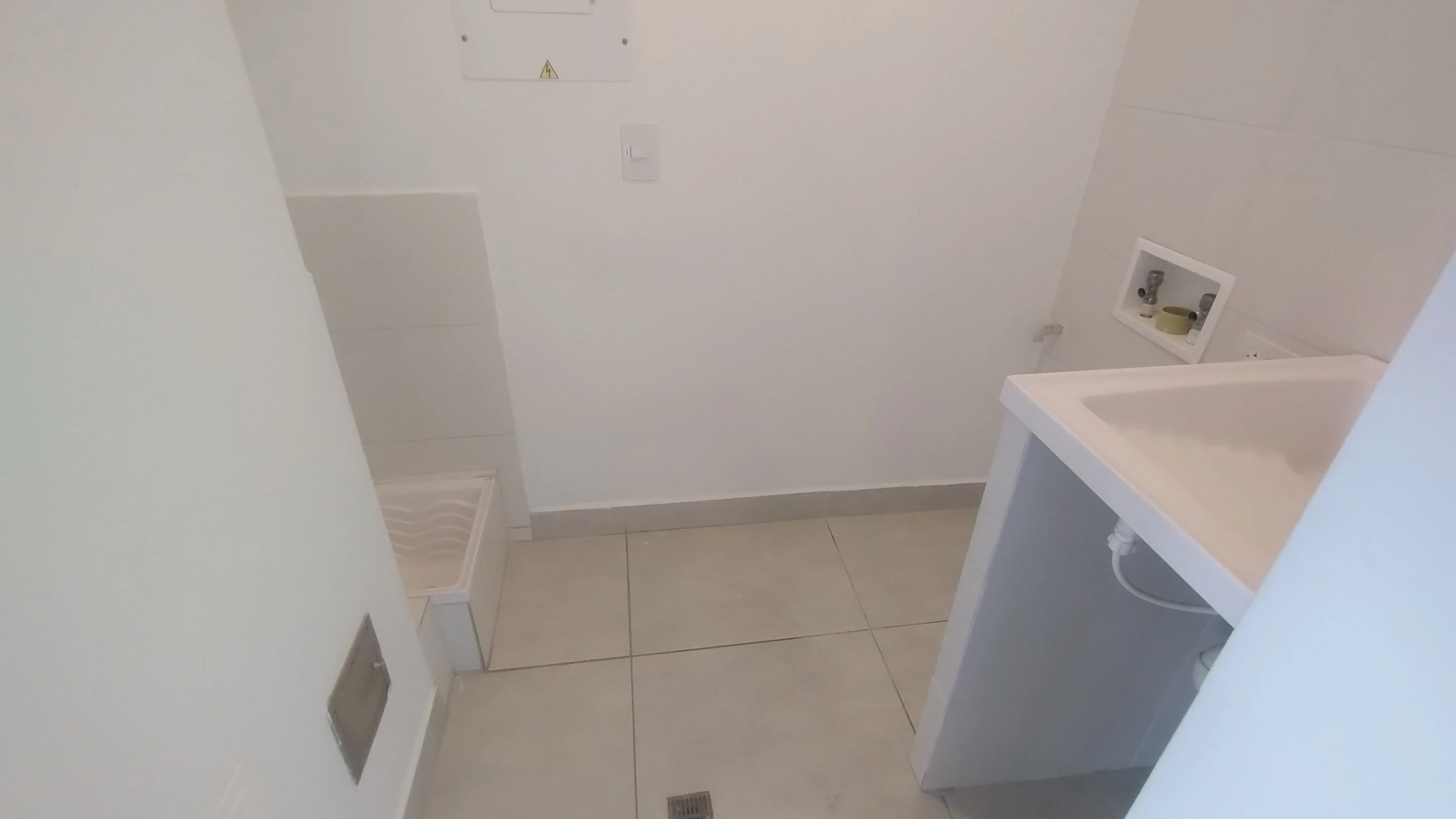 APARTAMENTO PARA ARRIENDO CERCA DE BUENAVISTA 