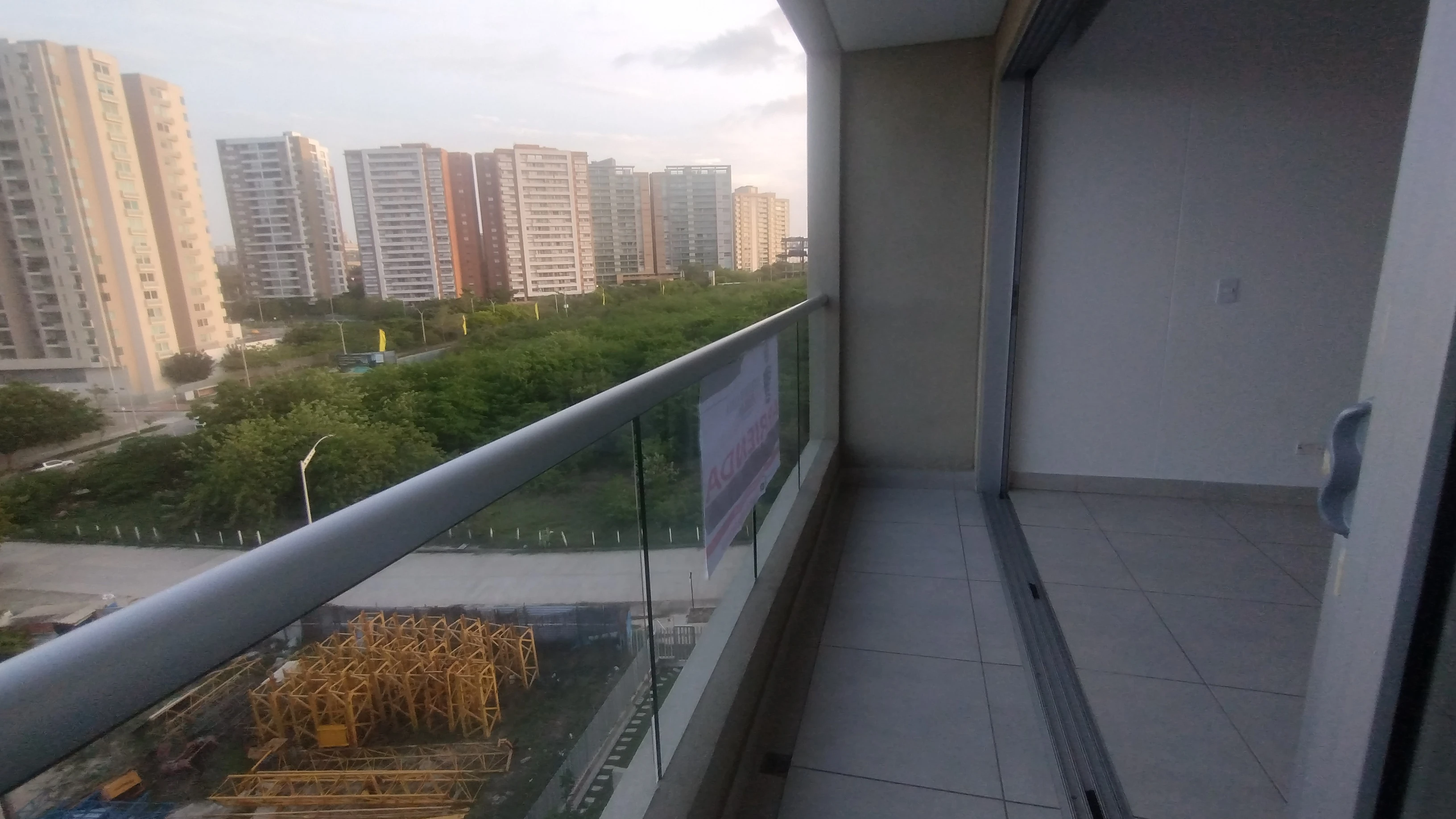 APARTAMENTO PARA ARRIENDO CERCA DE BUENAVISTA 