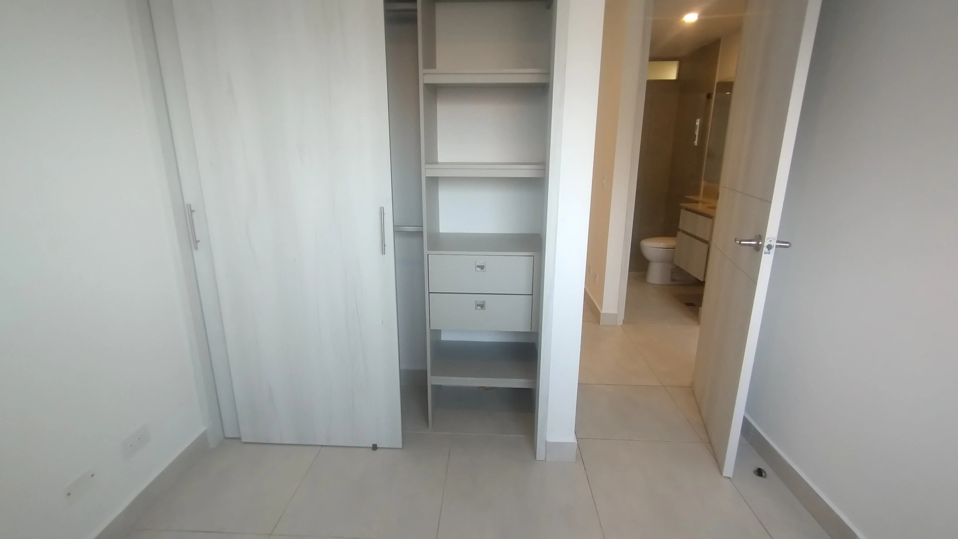 APARTAMENTO PARA ARRIENDO CERCA DE BUENAVISTA 