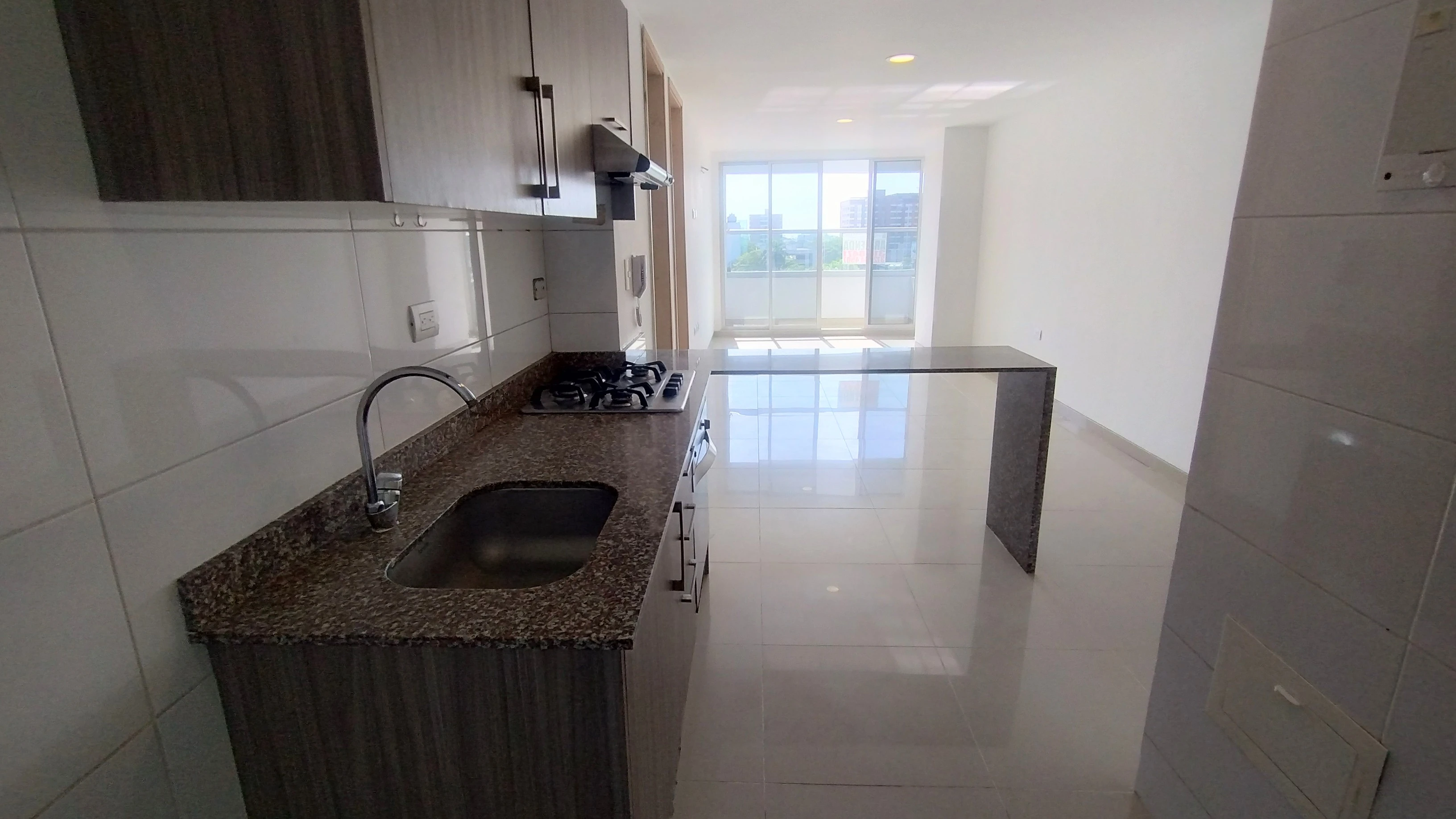 APARTAMENTO EN ARRIENDO EN SAN VICENTE 