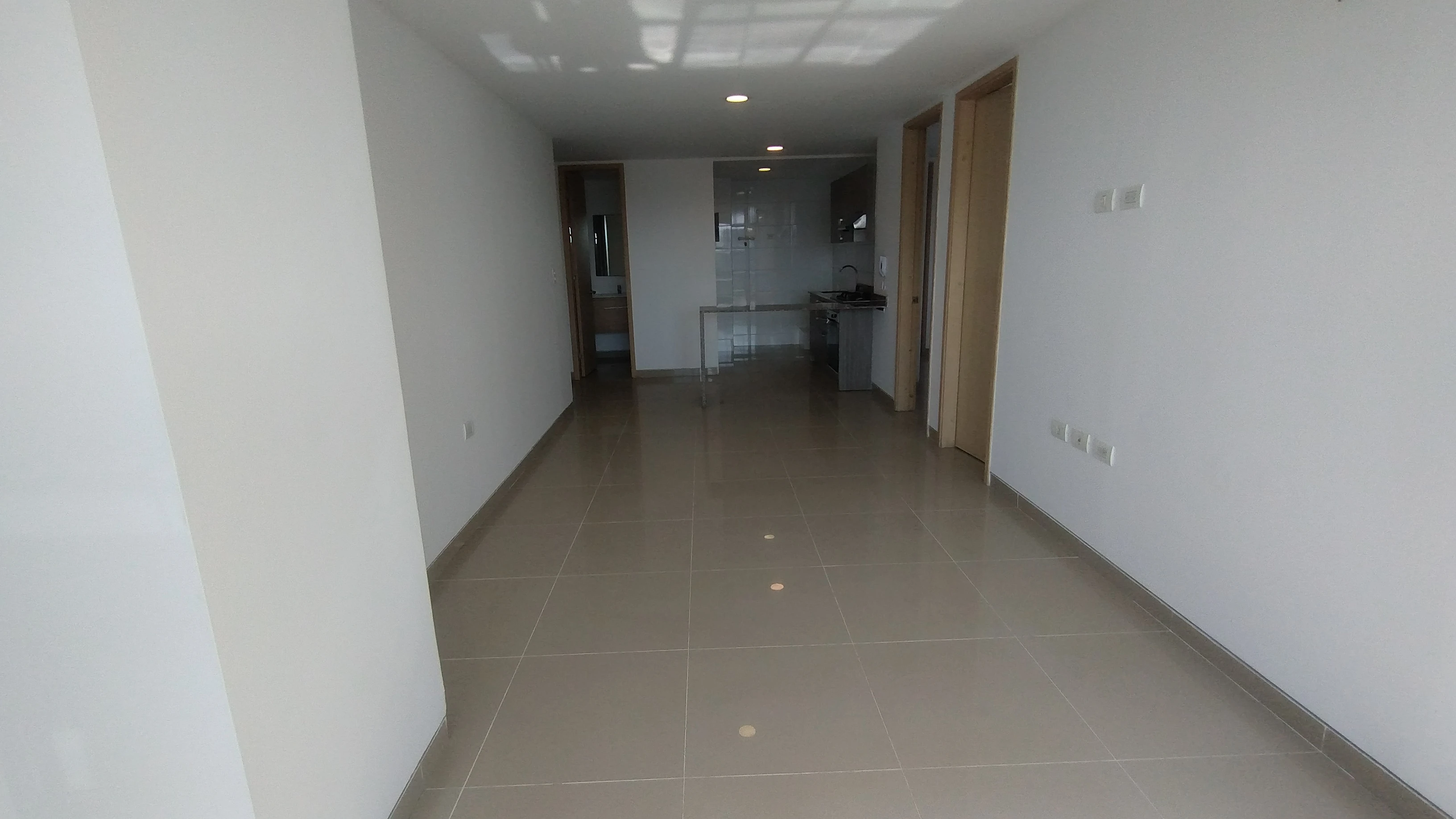 APARTAMENTO EN ARRIENDO EN SAN VICENTE 