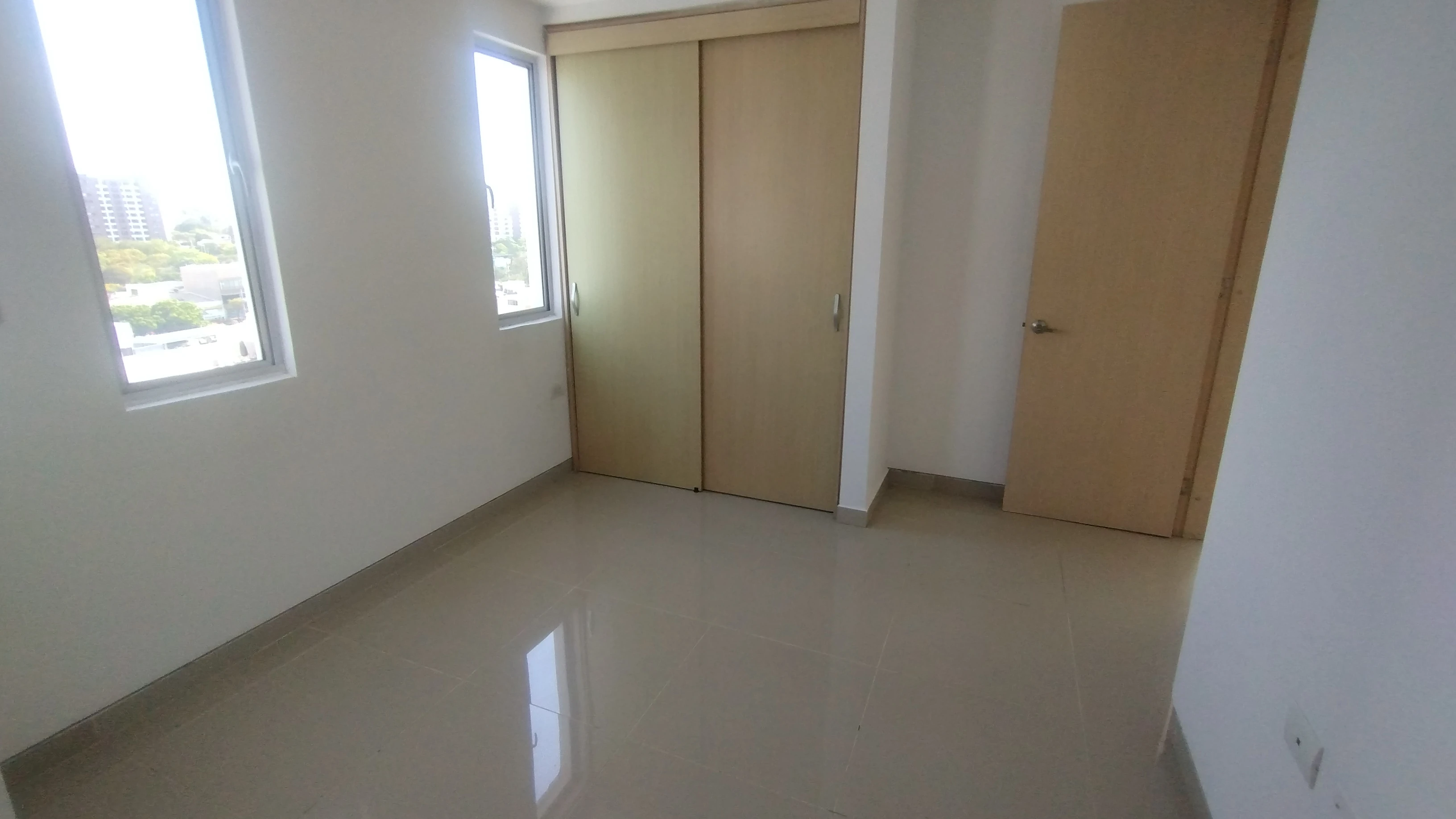 APARTAMENTO EN ARRIENDO EN SAN VICENTE 