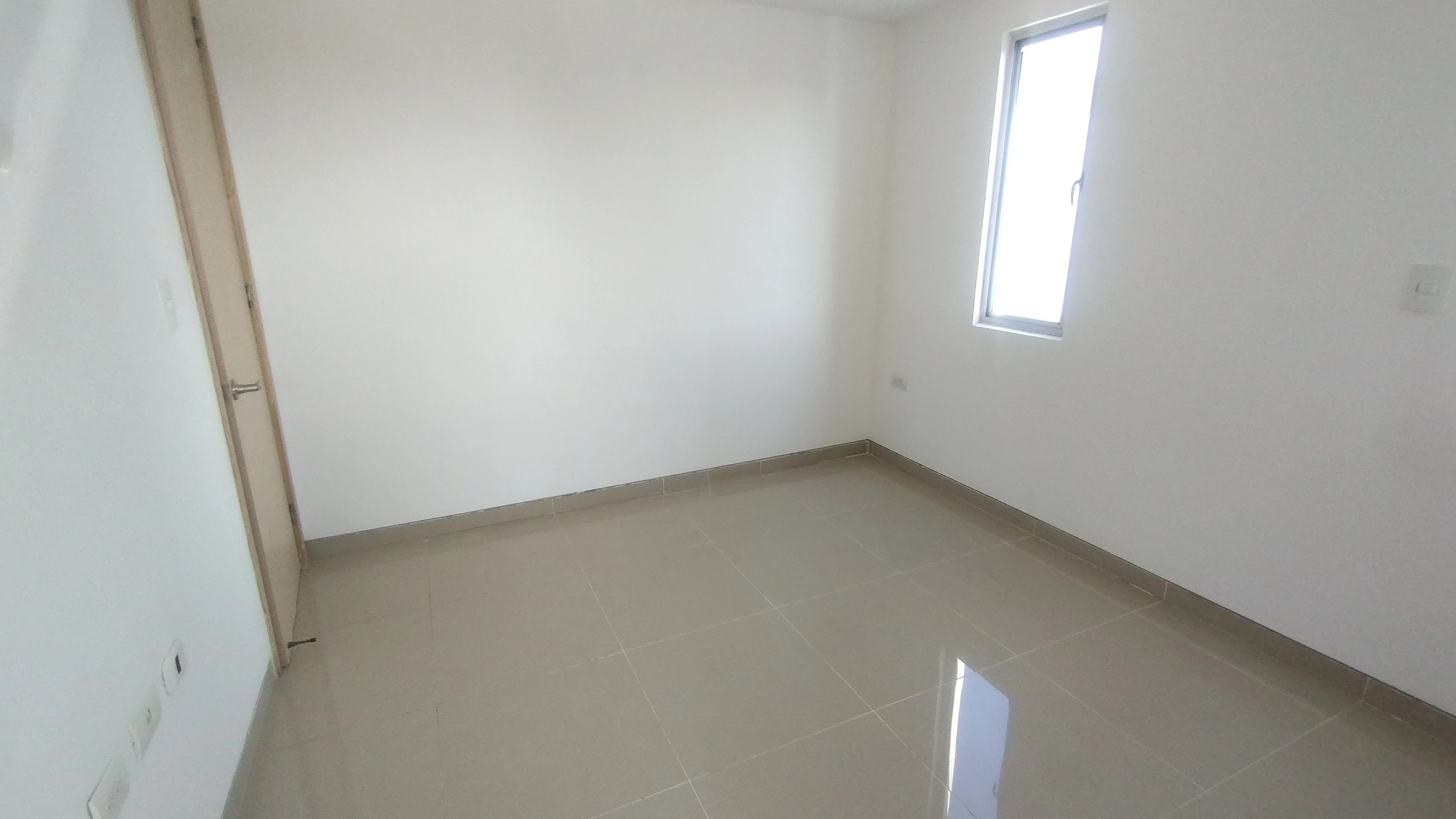 APARTAMENTO EN ARRIENDO EN SAN VICENTE 