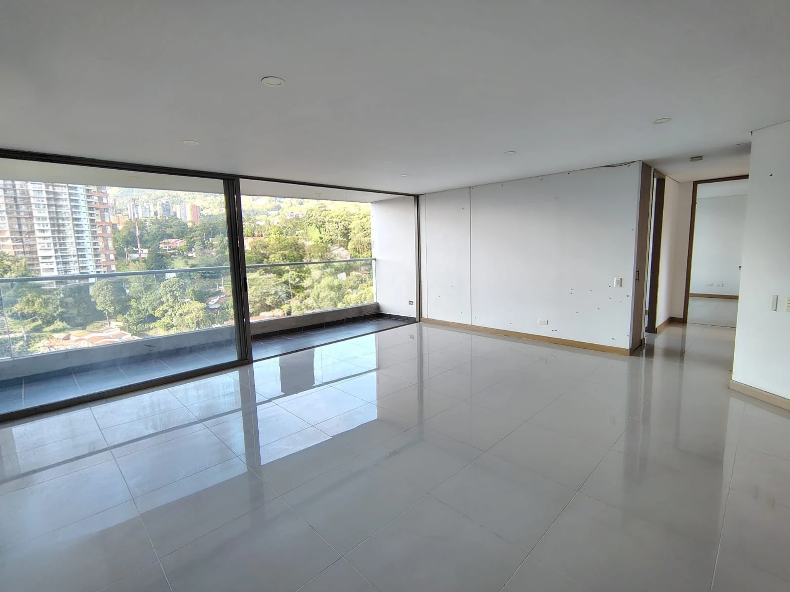 Apartamento en arriendo sector Loma del Esmeraldal