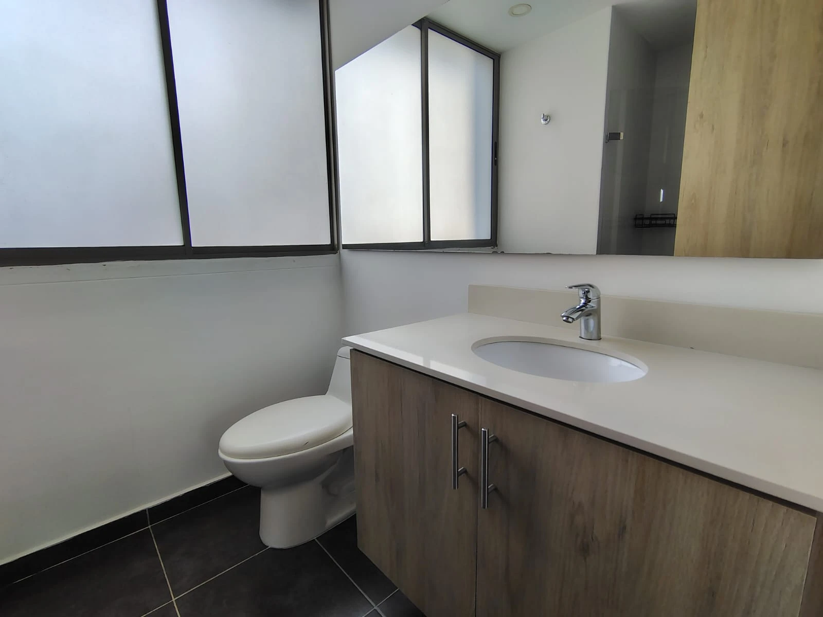 Apartamento en arriendo sector Loma del Esmeraldal