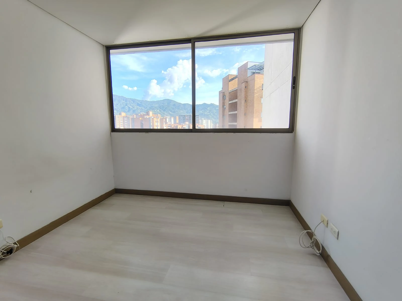 Apartamento en arriendo sector Loma del Esmeraldal