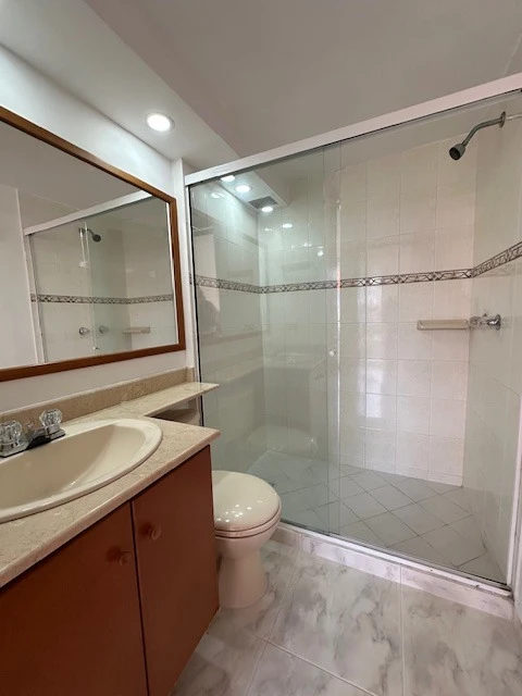 Arriendo Apartamento en el Poblado