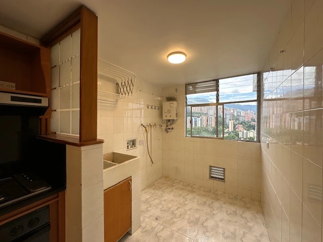 Arriendo Apartamento en el Poblado