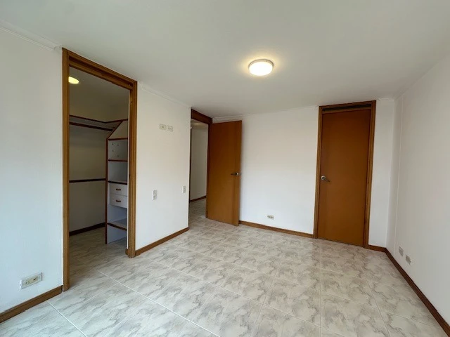 Arriendo Apartamento en el Poblado
