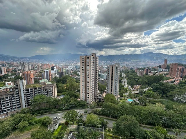 Arriendo Apartamento en el Poblado