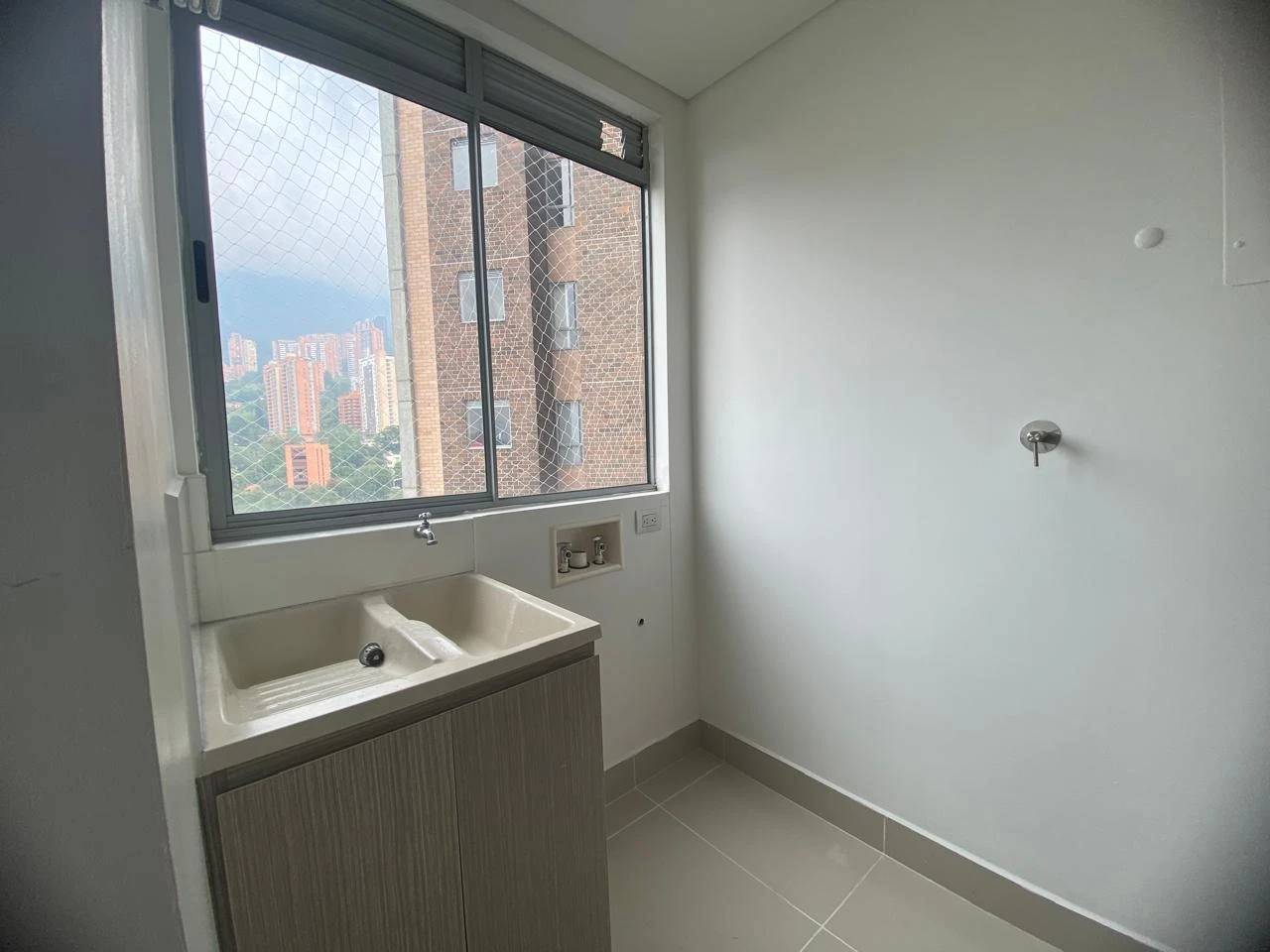 Arriendo Apartamento en el Poblado
