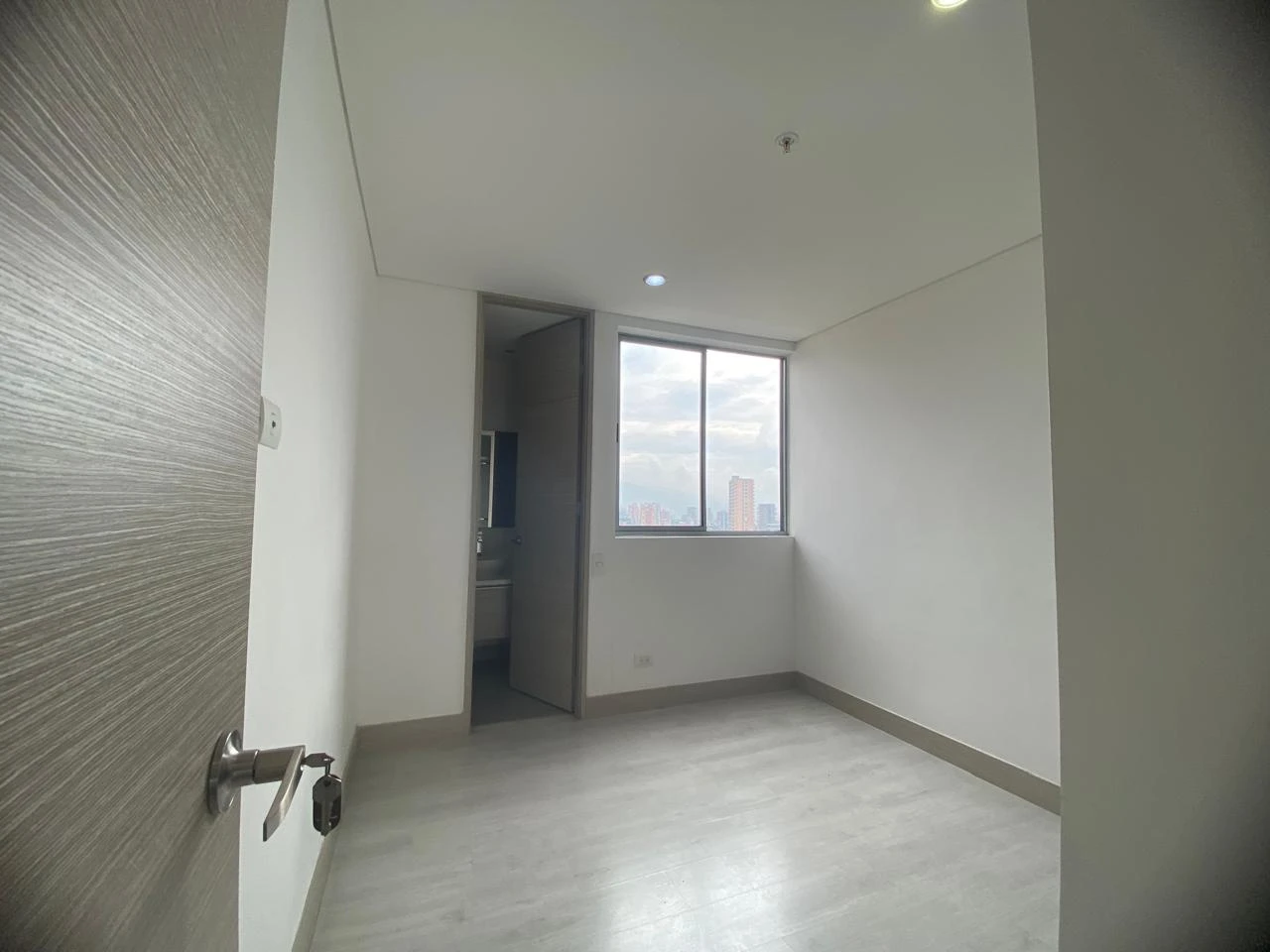 Arriendo Apartamento en el Poblado