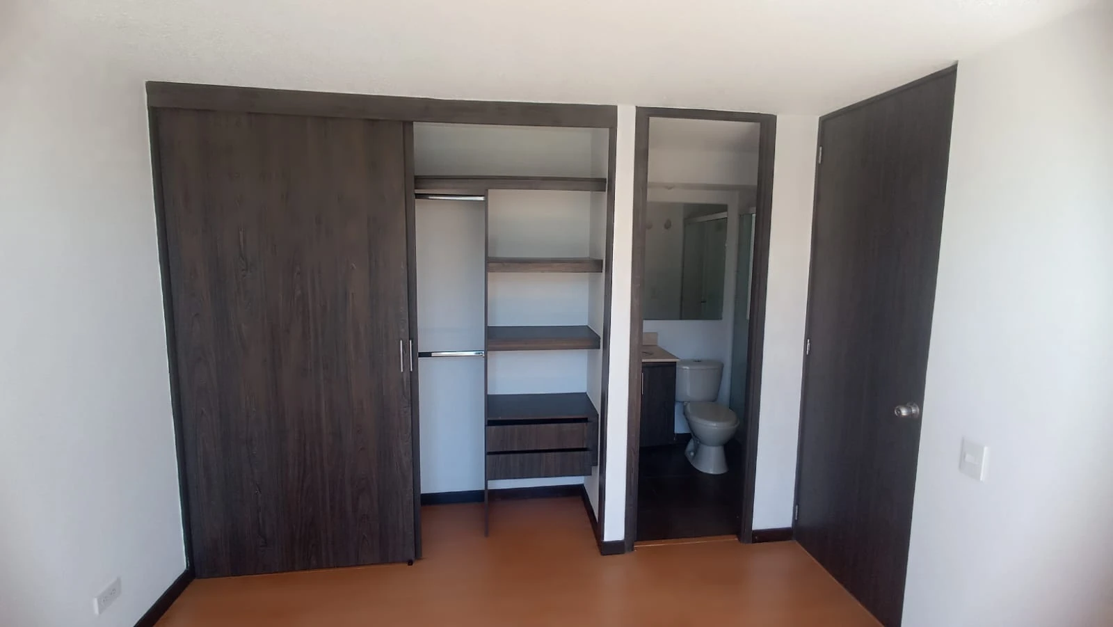 Apartamento en arriendo en Rionegro- los colegios 