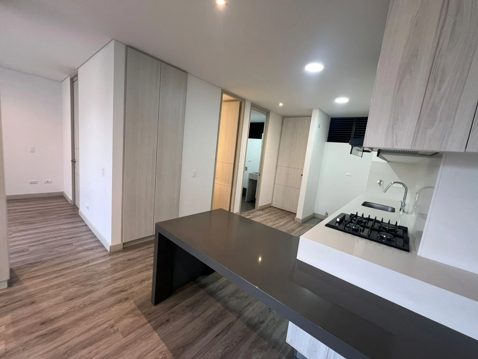 Apartaestudio en Arriendo Loma Los Gonzalez Medellin