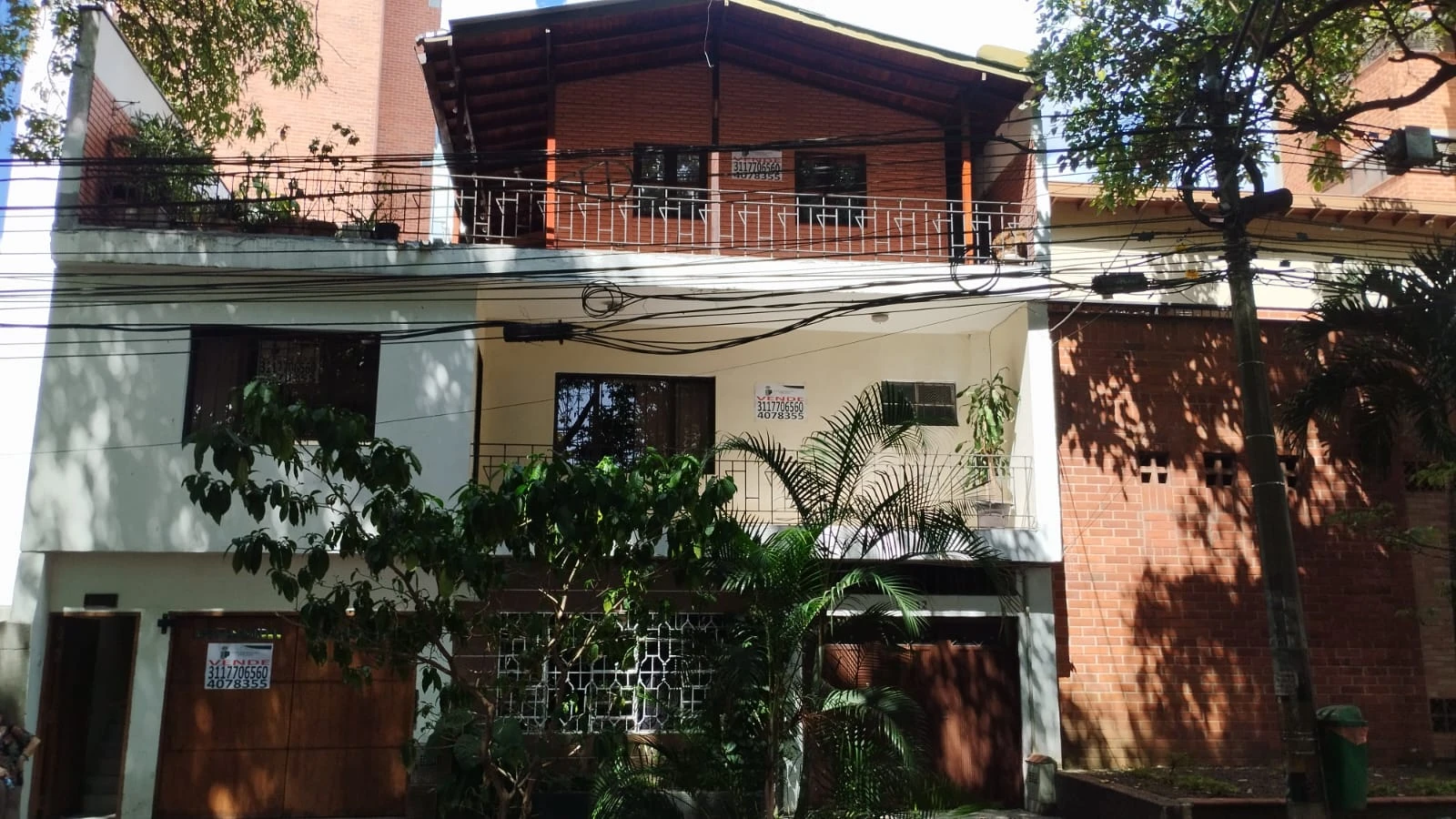 Casa En Venta En Laureles