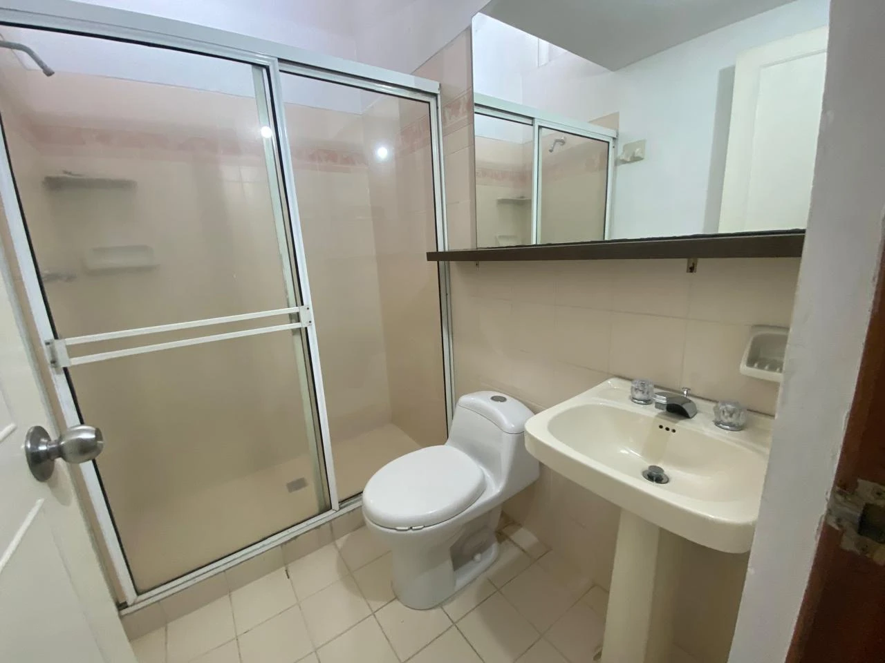 Arriendo Apartamento en el Poblado Los Balsos