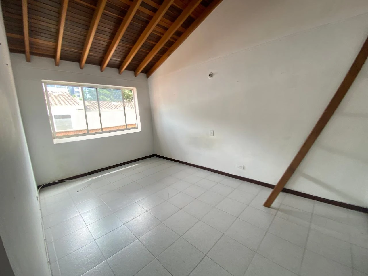 Arriendo Apartamento en el Poblado Los Balsos
