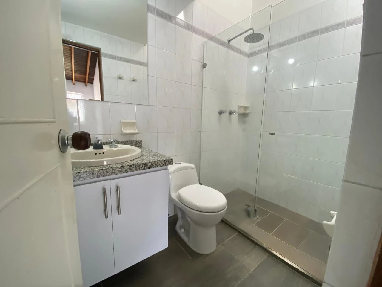 Arriendo Apartamento en el Poblado Los Balsos