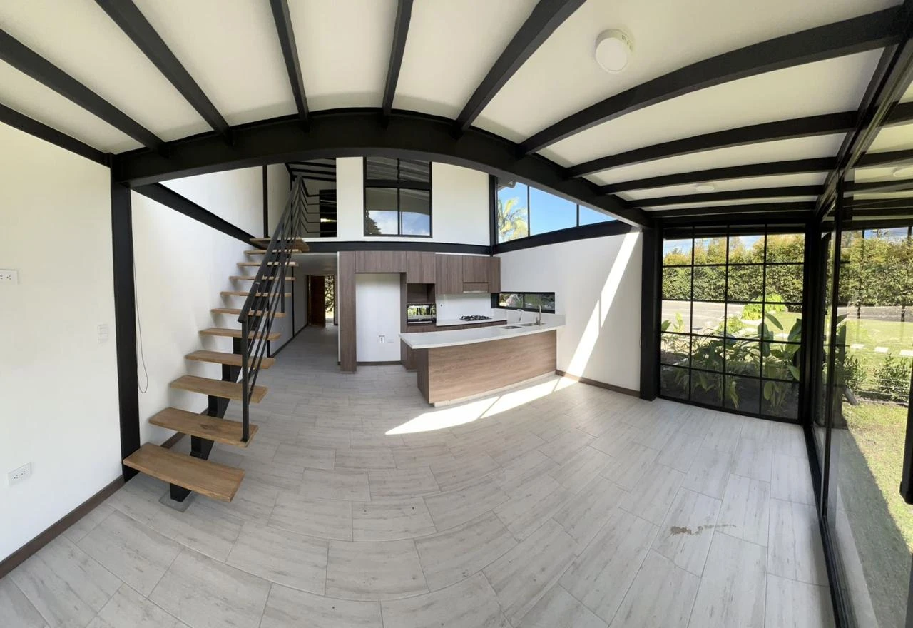 Casa campestre en arriendo en Rionegro vía Marinilla