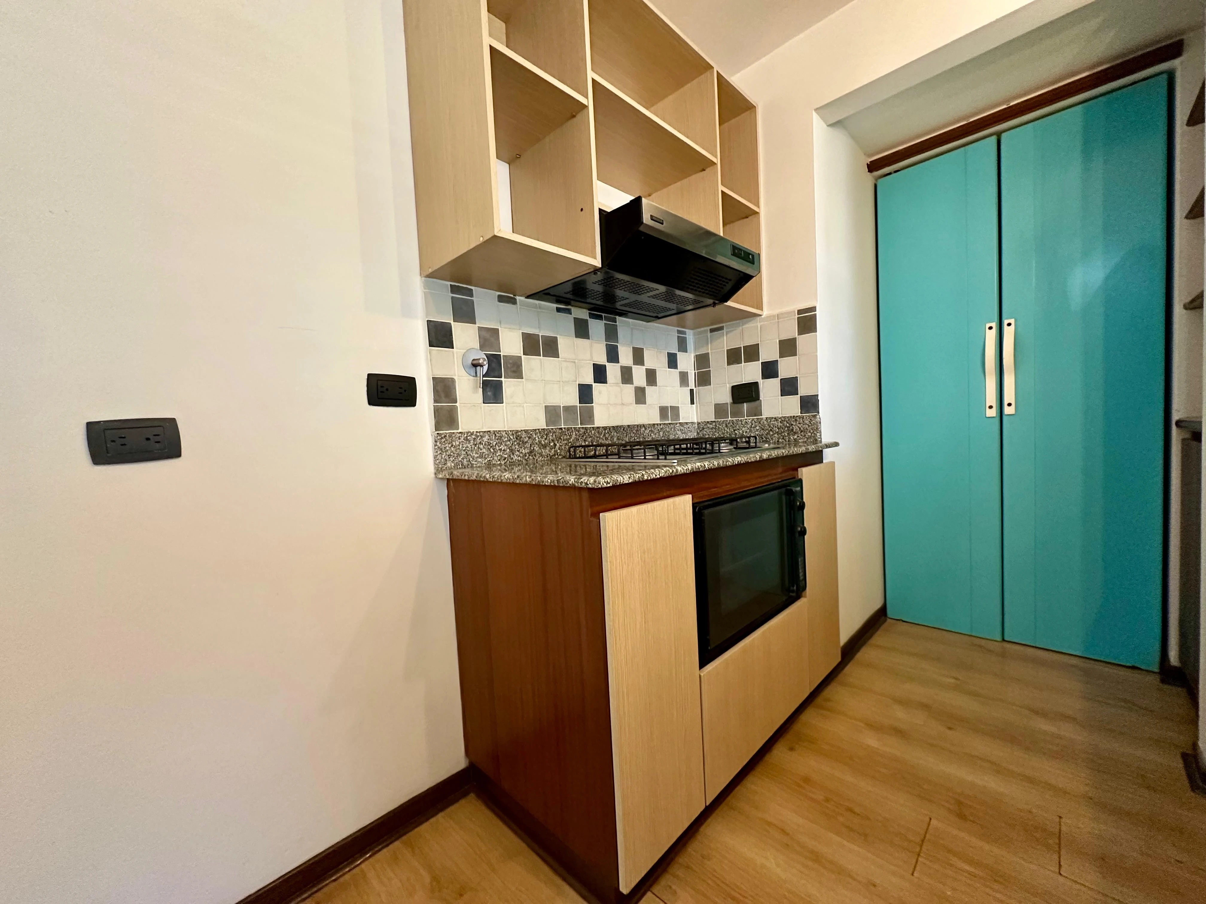 Aparta Estudio en Arriendo sector Trannsversal Superior