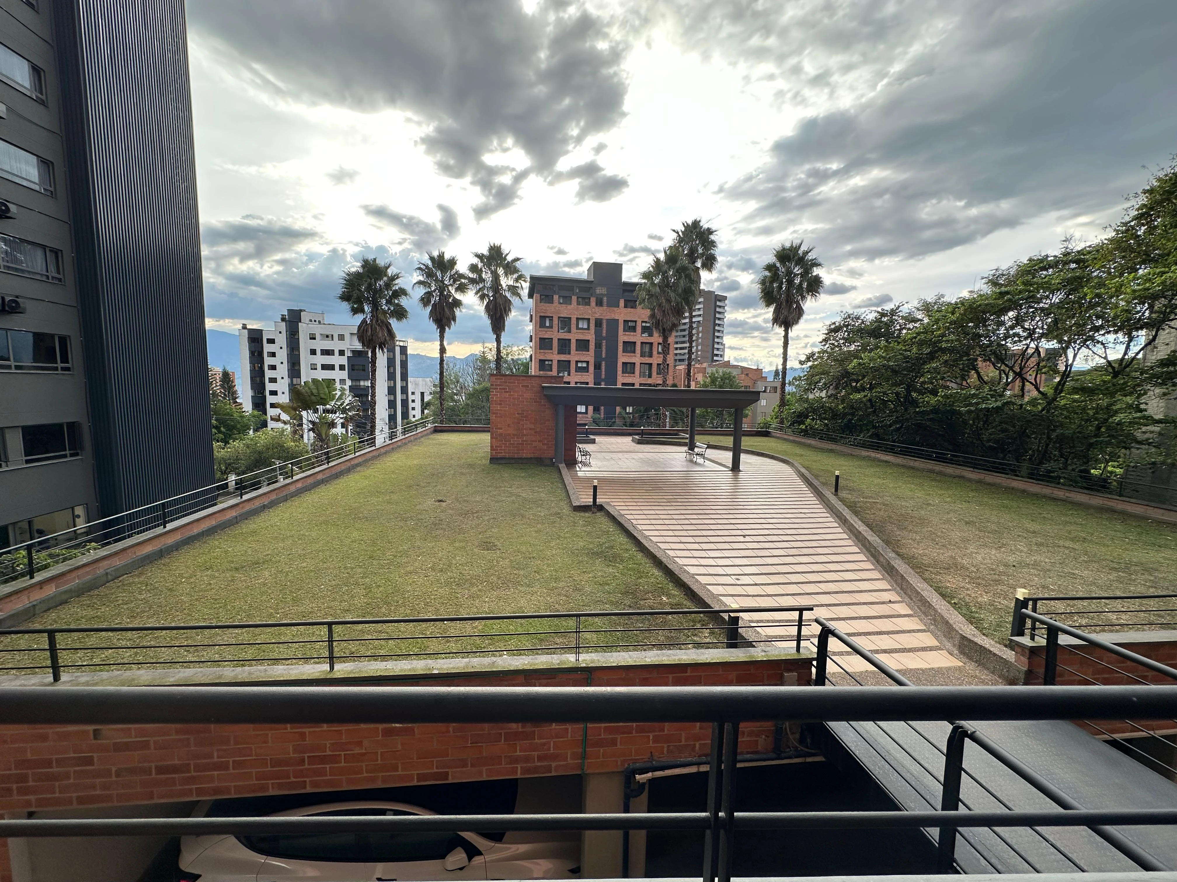 Aparta Estudio en Arriendo sector Trannsversal Superior
