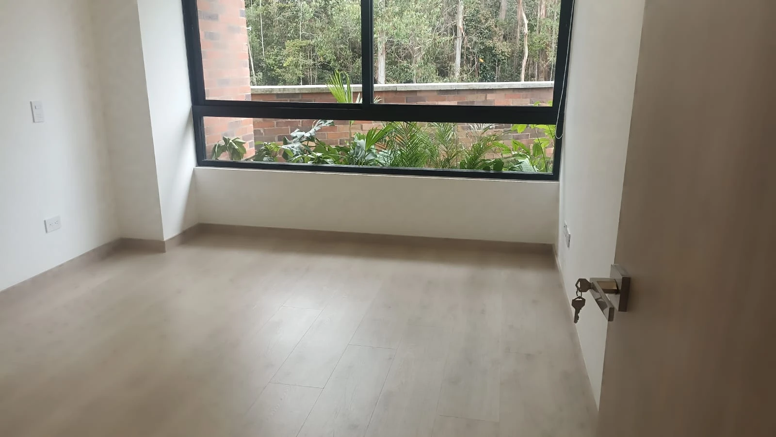 Apartamento en arriendo en el Retiro