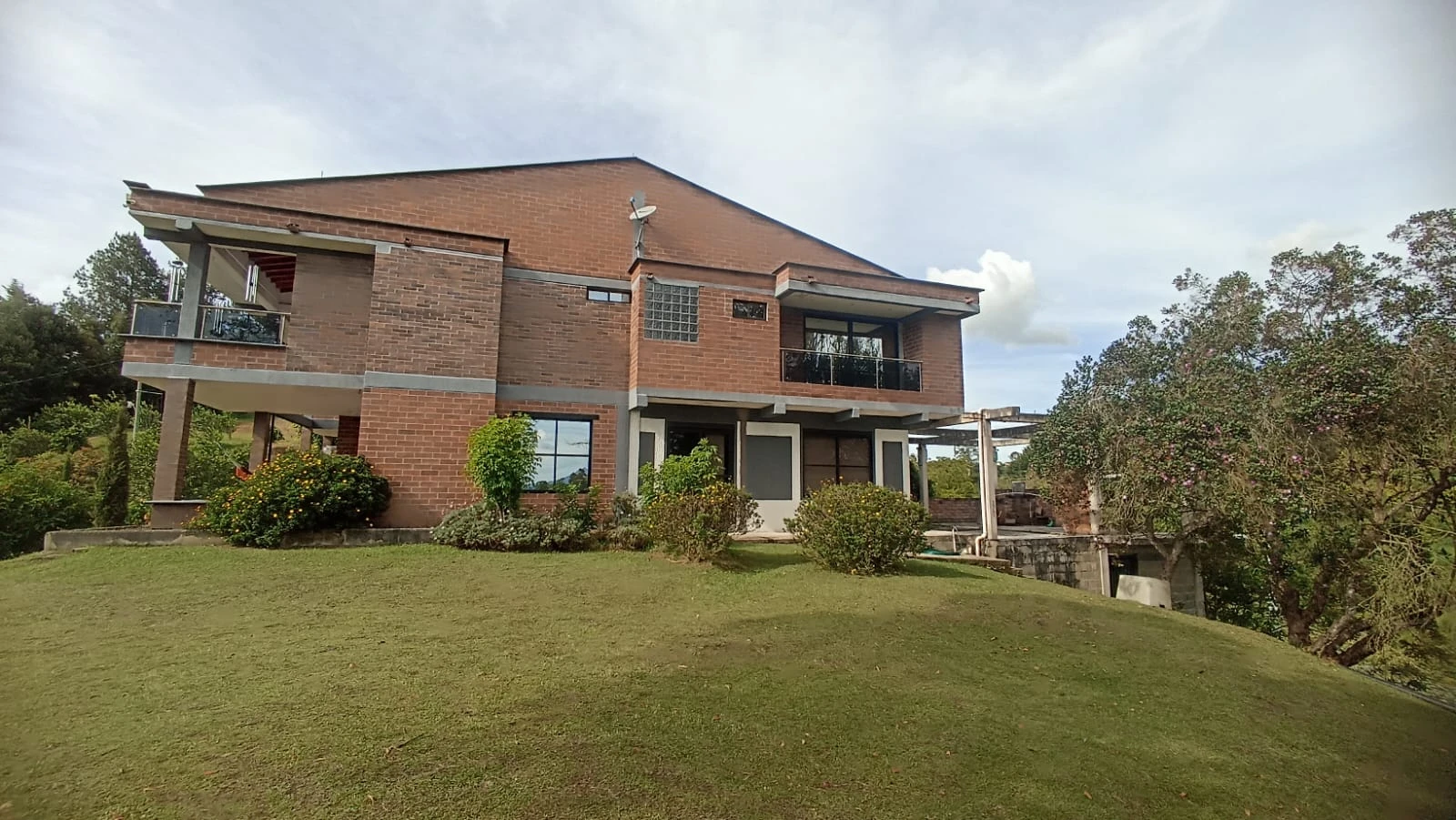 Finca en arriendo en rionegro, duces de colombia 