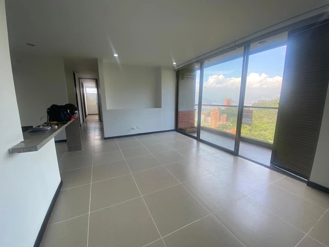 Arriendo Apartamento en el Poblado Sector Las Palmas