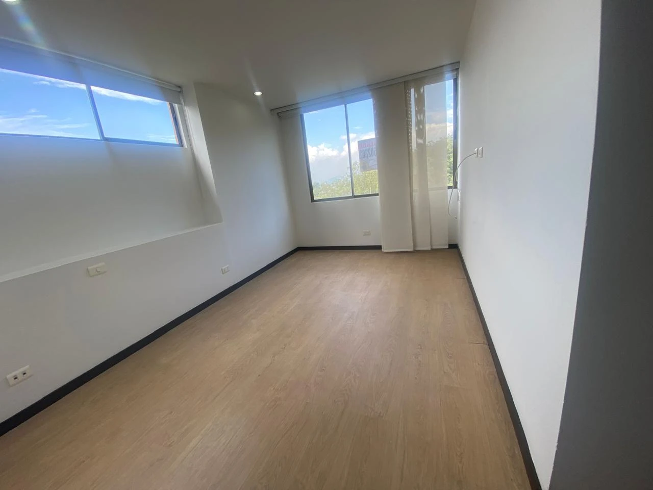 Arriendo Apartamento en el Poblado Sector Las Palmas