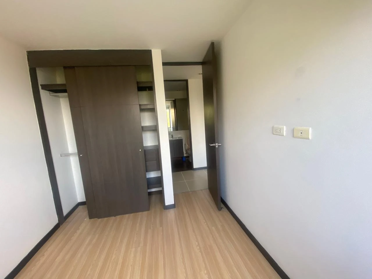 Arriendo Apartamento en el Poblado Sector Las Palmas