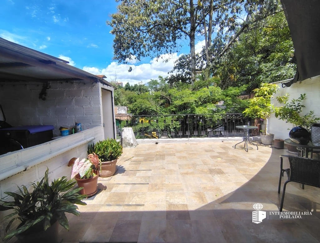 Casa Hostal en arriendo sector Manila