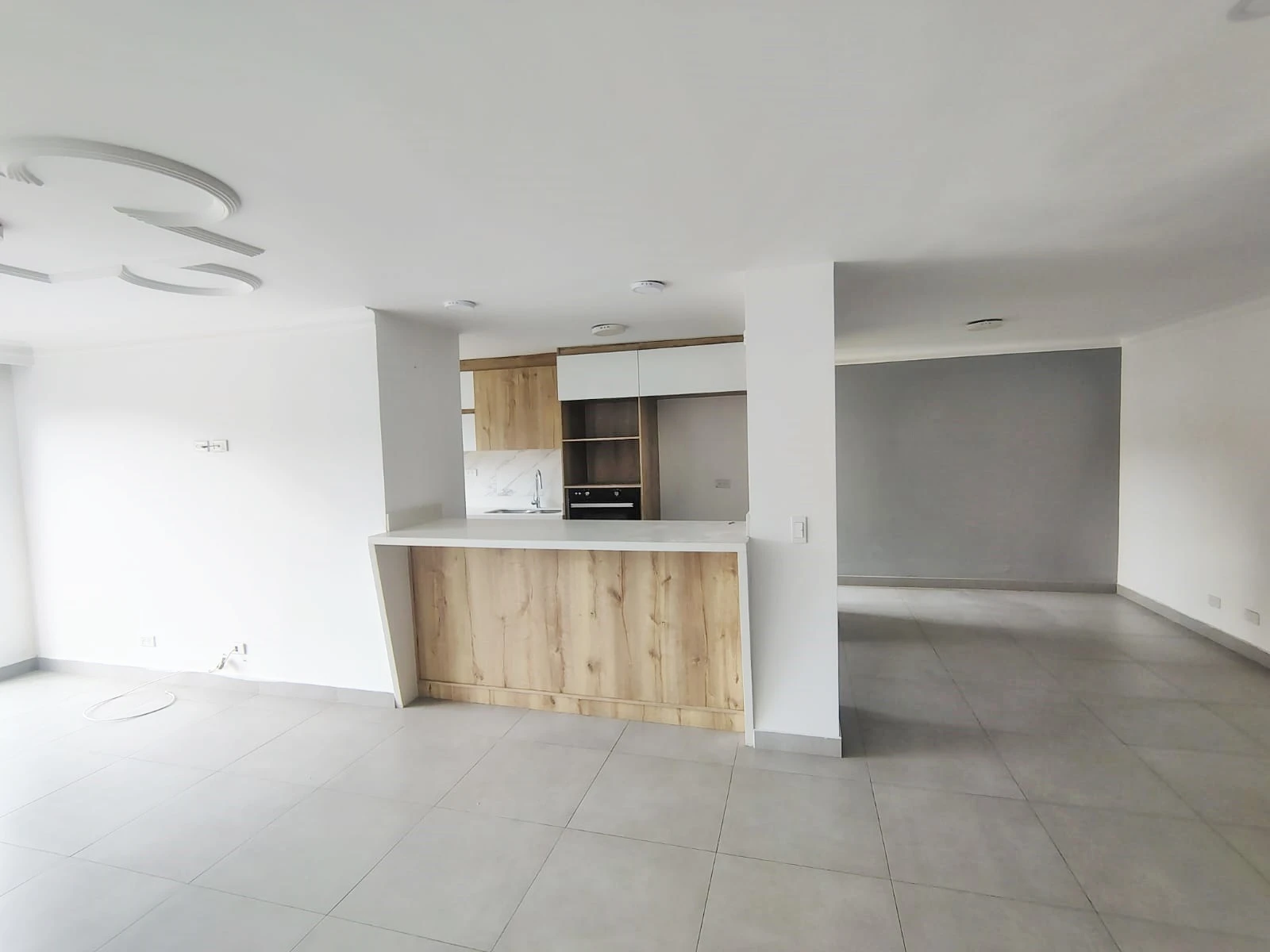 Apartamento en arriendo sector Loma del Encierro