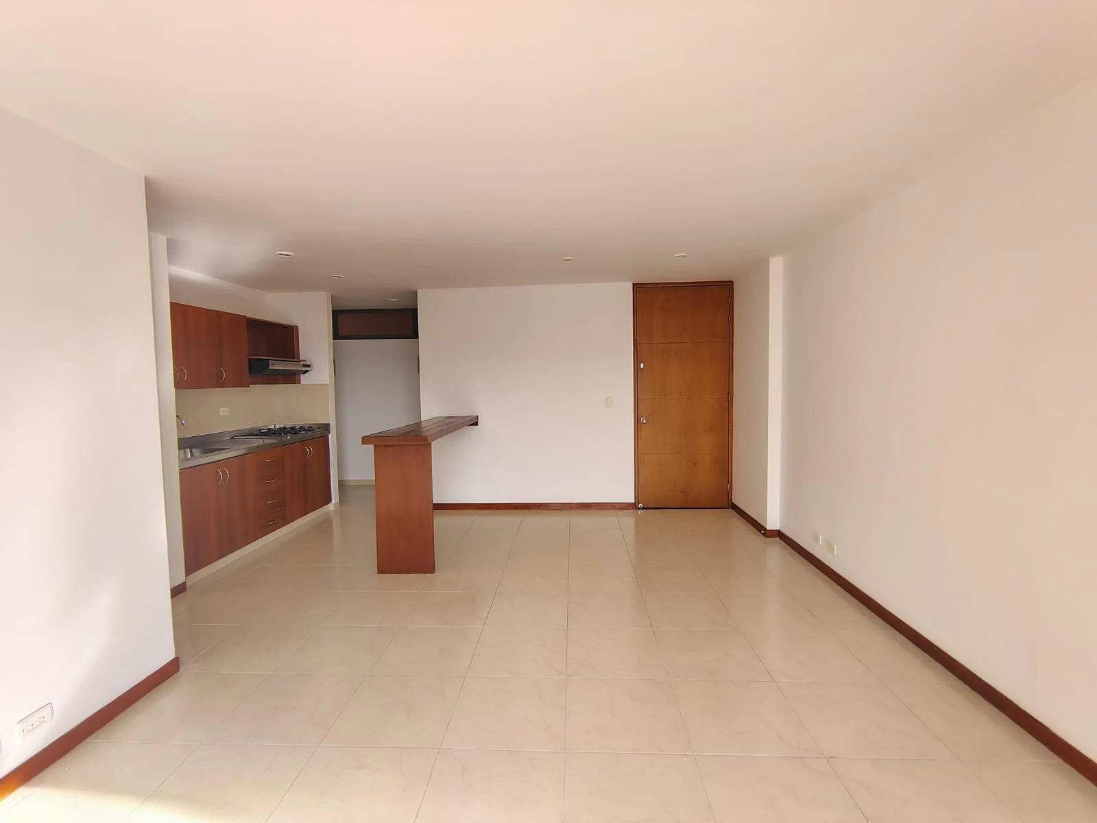 Apartaestudio en arriendo sector Loma del Encierro