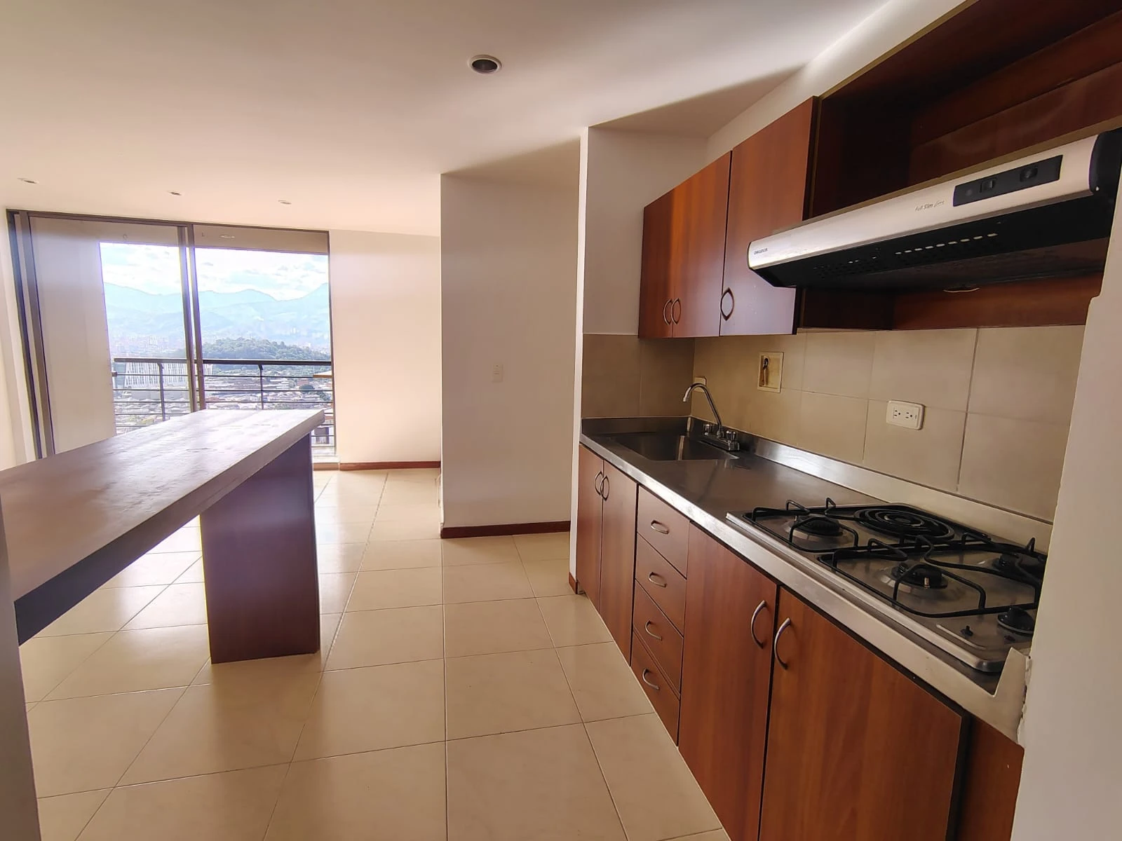 Apartaestudio en arriendo sector Loma del Encierro