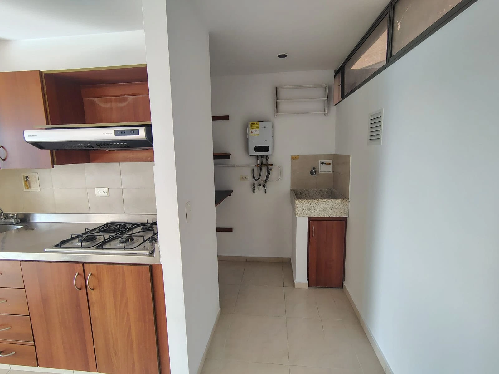 Apartaestudio en arriendo sector Loma del Encierro