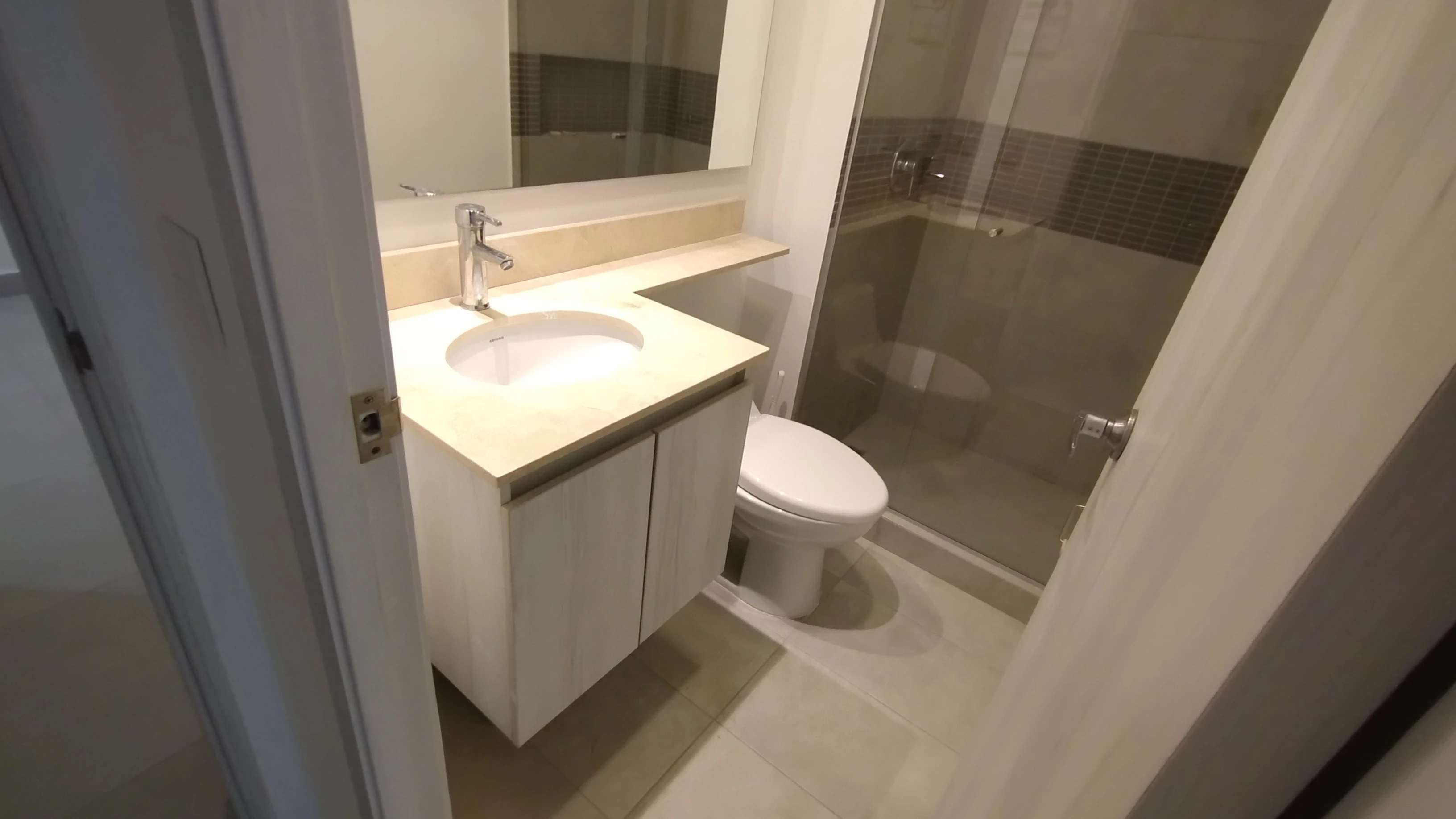 APARTAMENTO EN ARRIENDO EN EL PORTAL DEL GENOVÉS