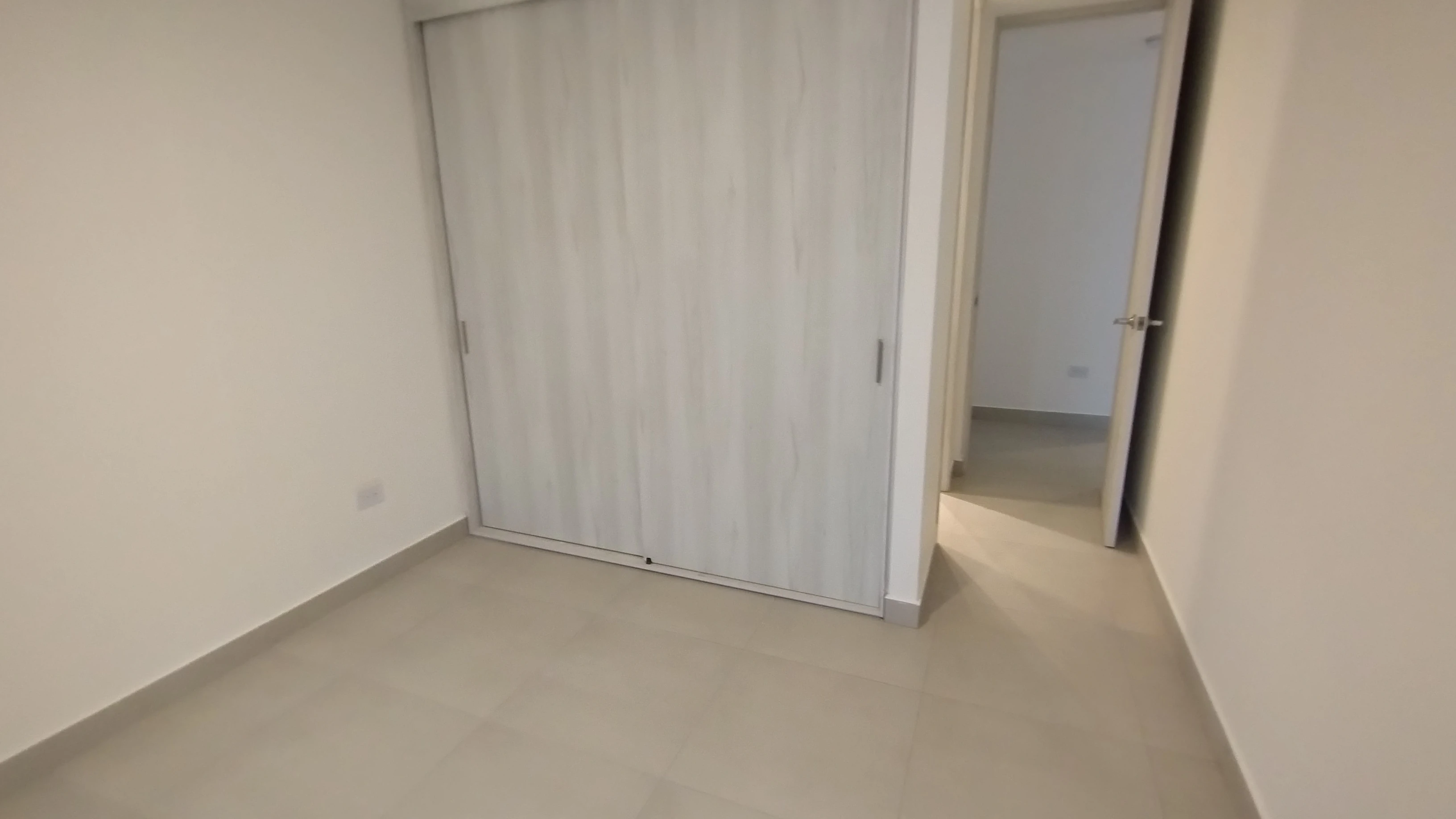 APARTAMENTO EN ARRIENDO EN EL PORTAL DEL GENOVÉS
