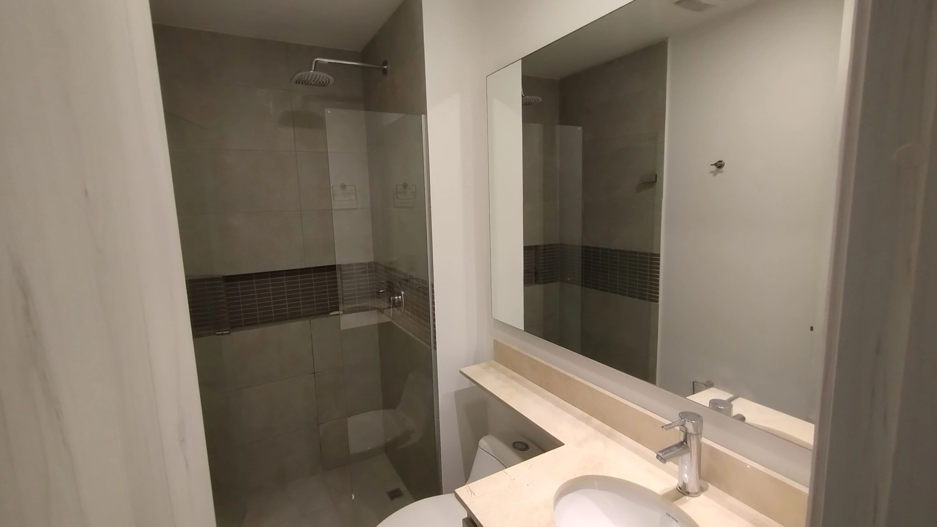 APARTAMENTO EN ARRIENDO EN EL PORTAL DEL GENOVÉS