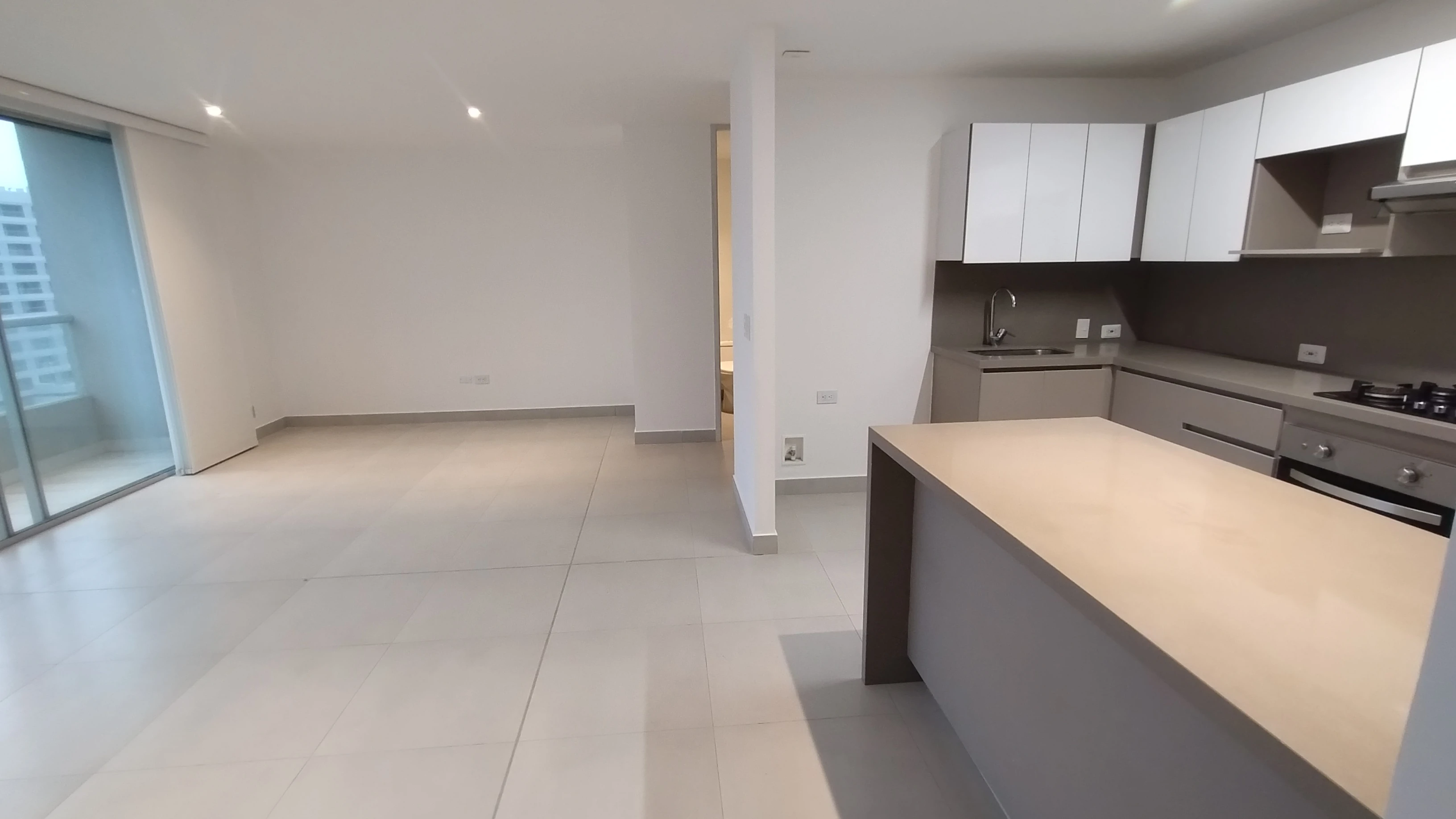 APARTAMENTO EN ARRIENDO EN EL PORTAL DEL GENOVÉS