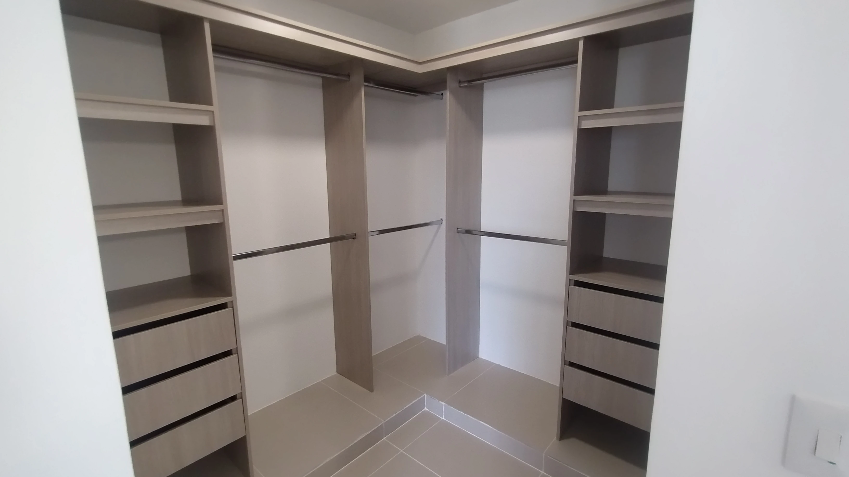 APARTAMENTO PARA ESTRENAR EN RIO ALTO
